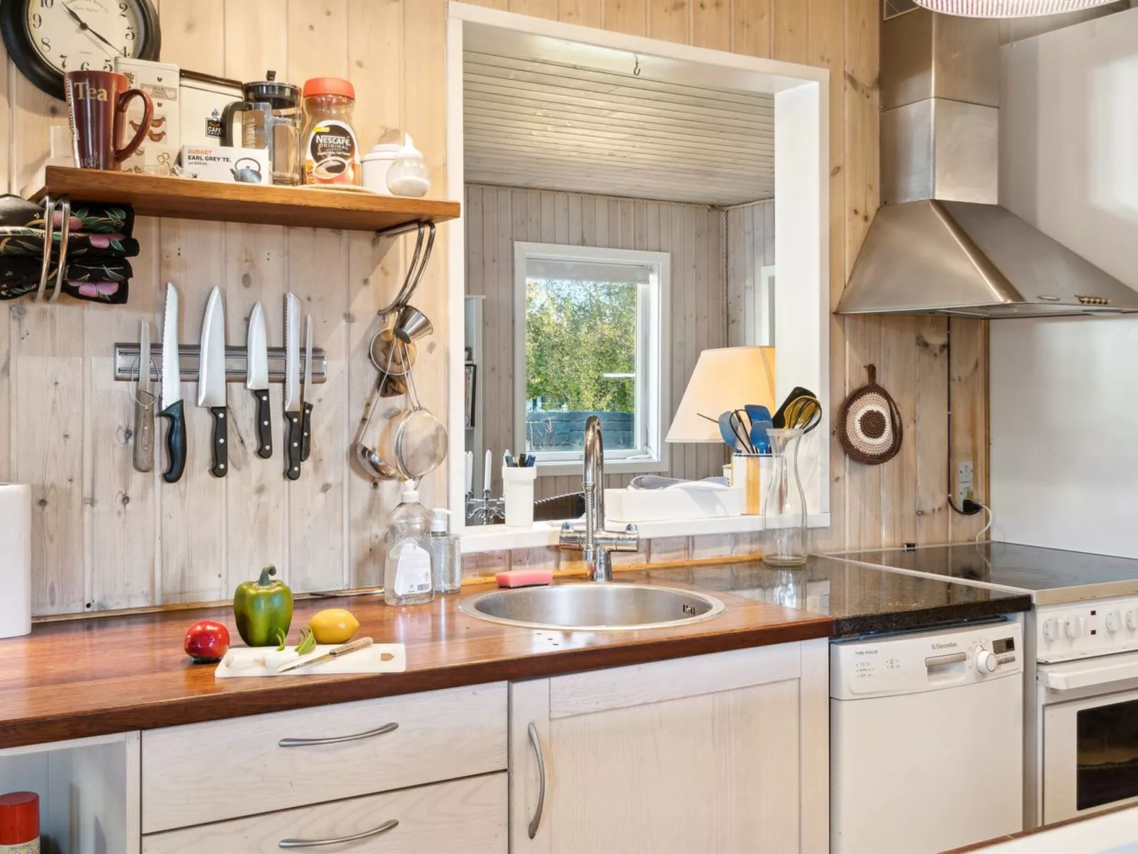 "Laurentius" - 625m from the sea-Drinnen