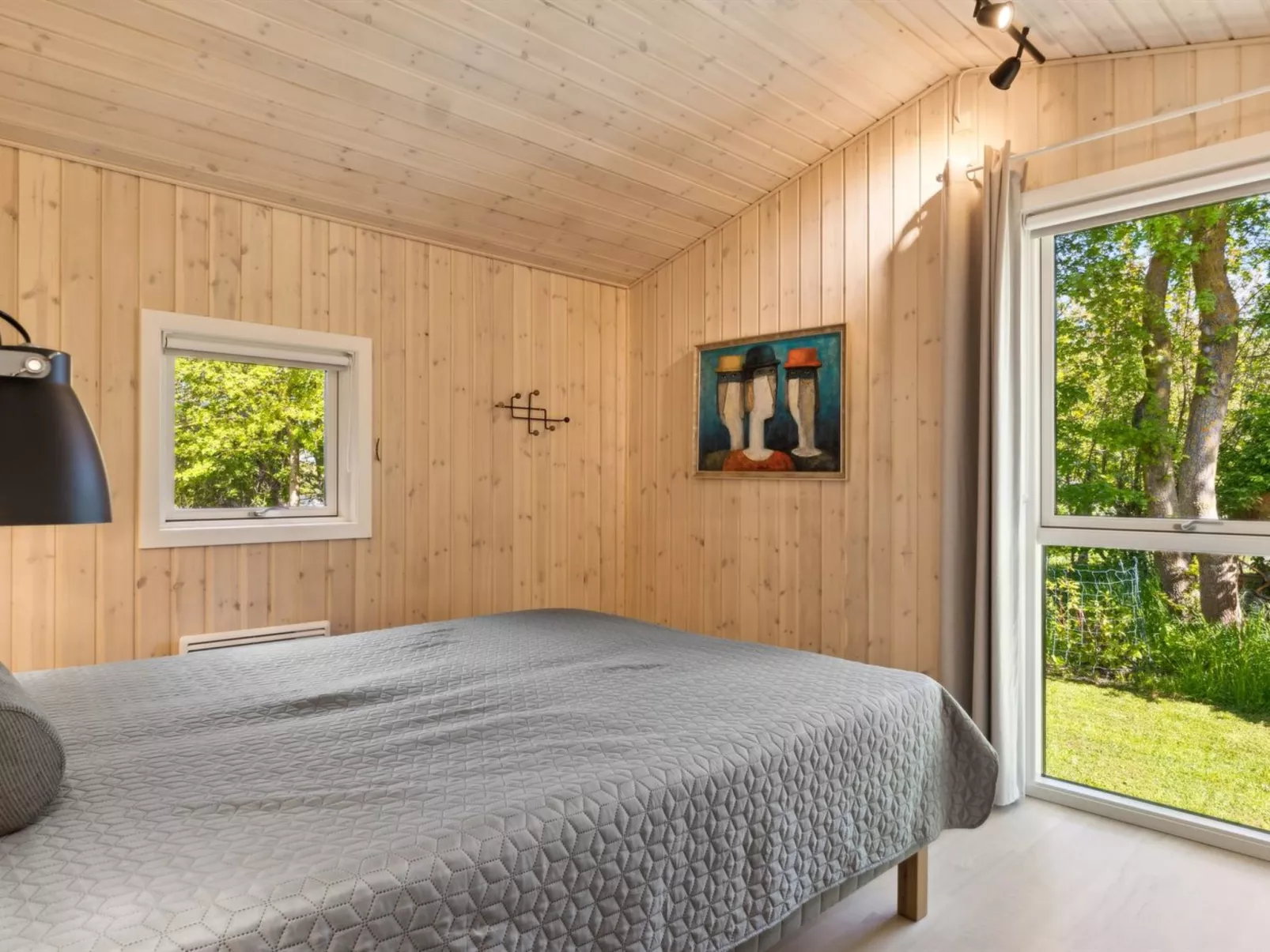 "Melvin" - 700m from the sea-Inside