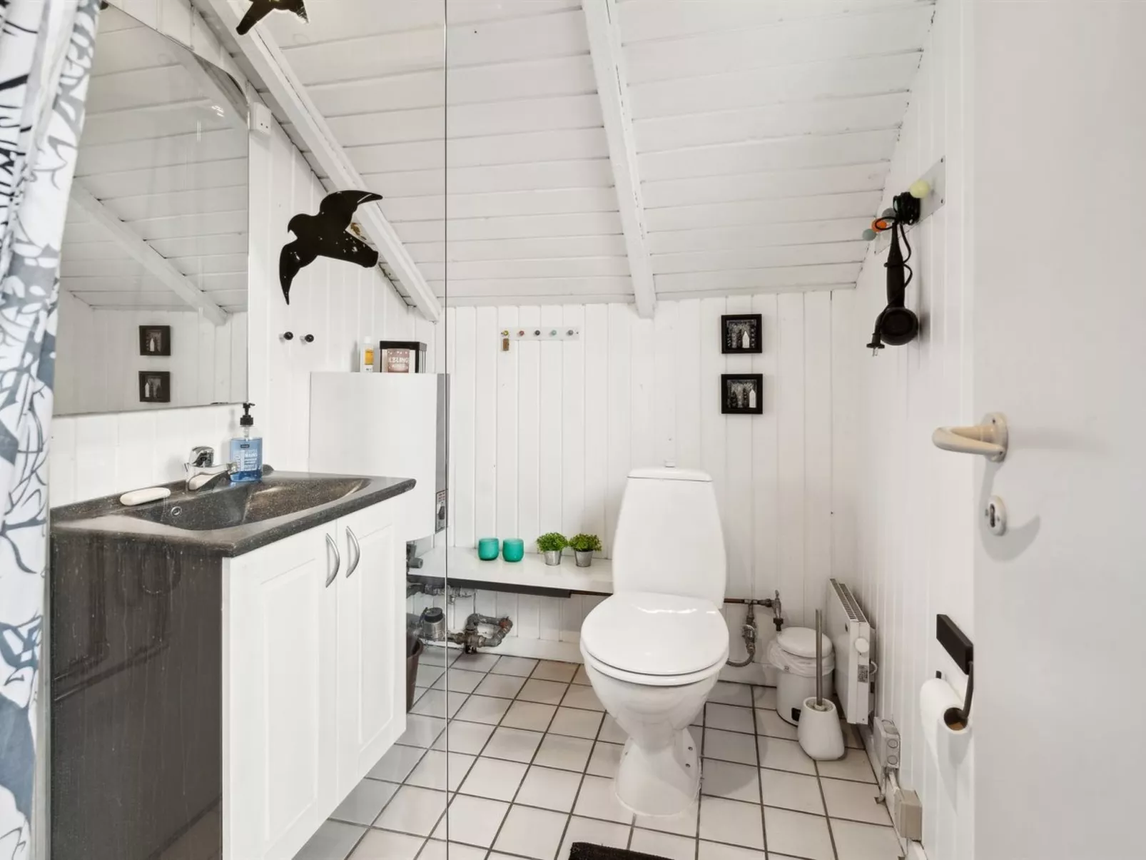 "Anu" - 400m from the sea-Inside