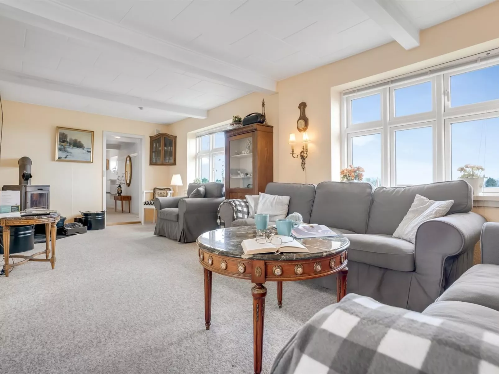 "Albertine" - 600m from the sea-Inside