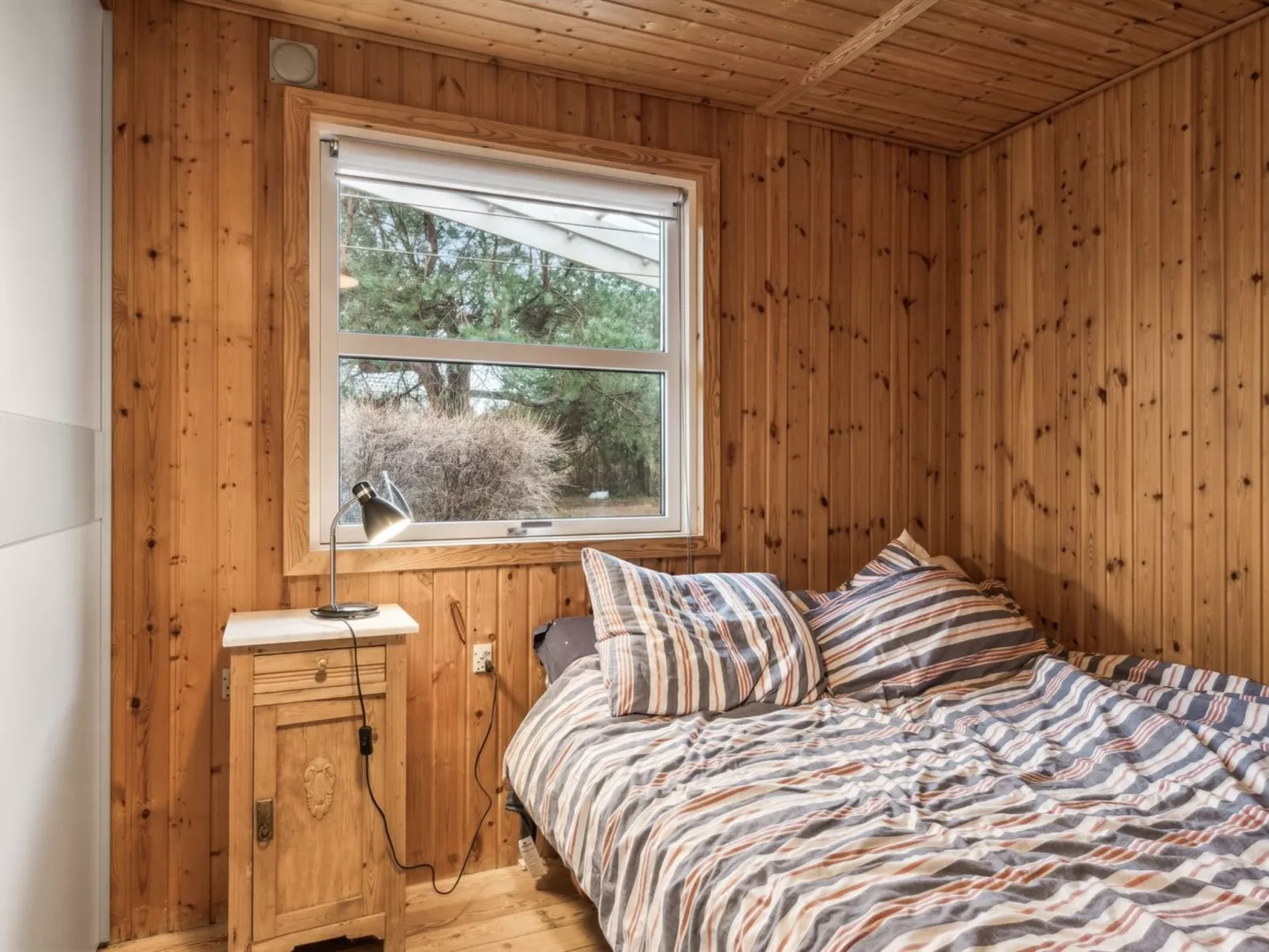 "Iliane" - 450m from the sea-Inside