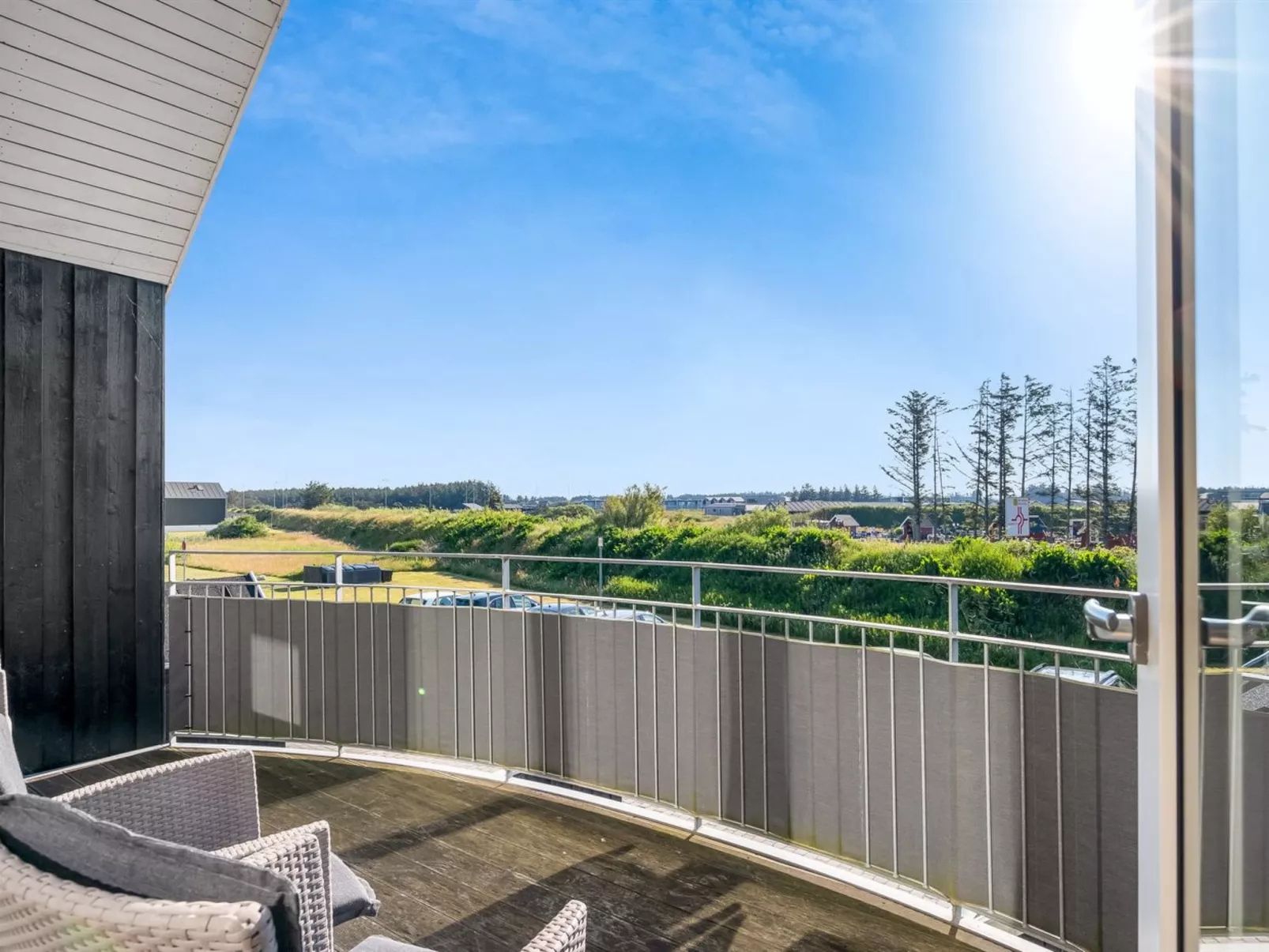 "Flugha" - 600m from the sea-Outside