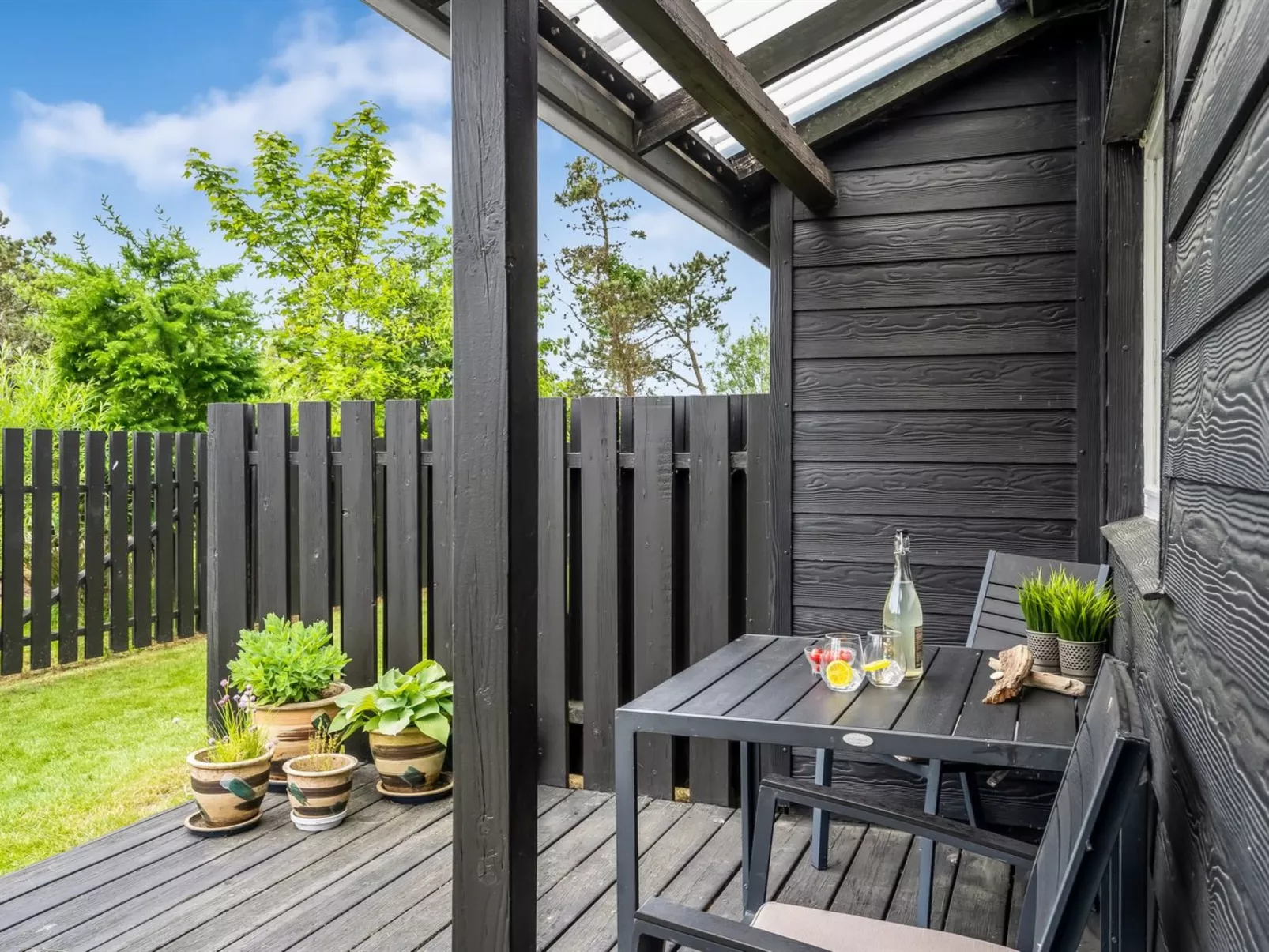 "Jukka" - 2km from the sea-Outside