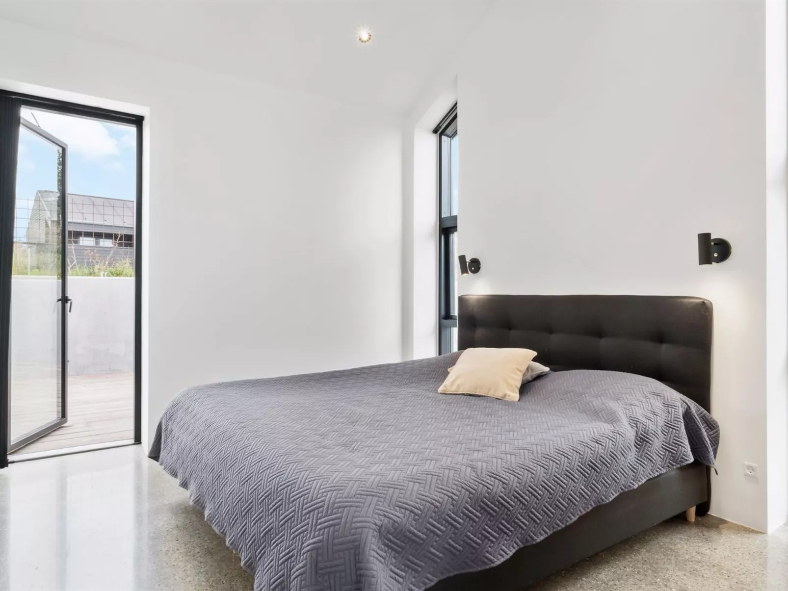 "Ilja" - 800m from the sea-Drinnen