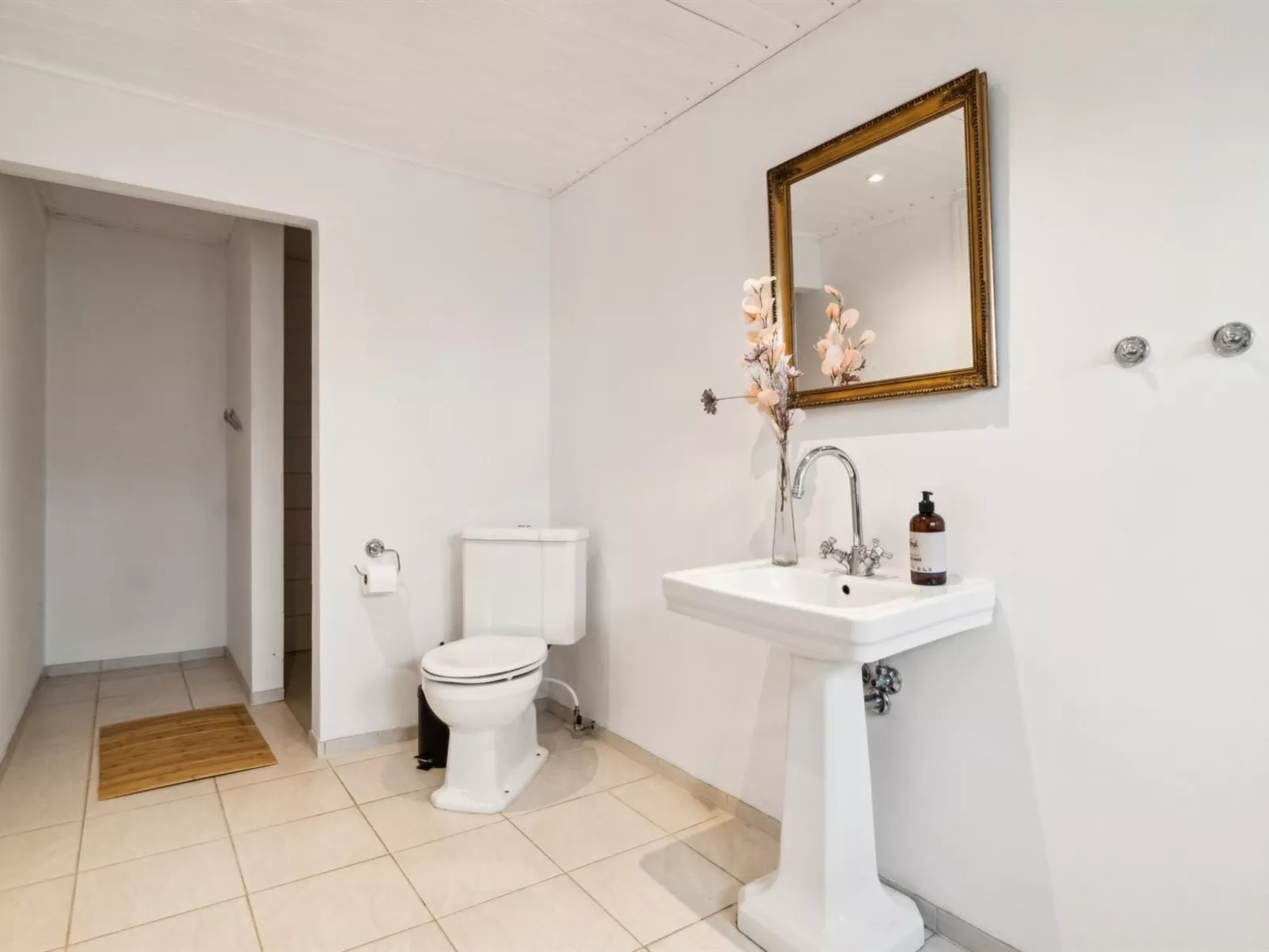 "Sjard" - 300m from the sea-Inside