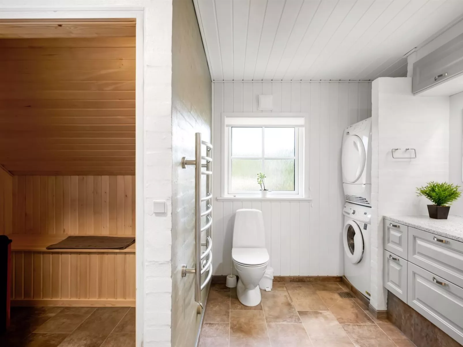 "Alwina" - 2.5km from the sea-Dedans