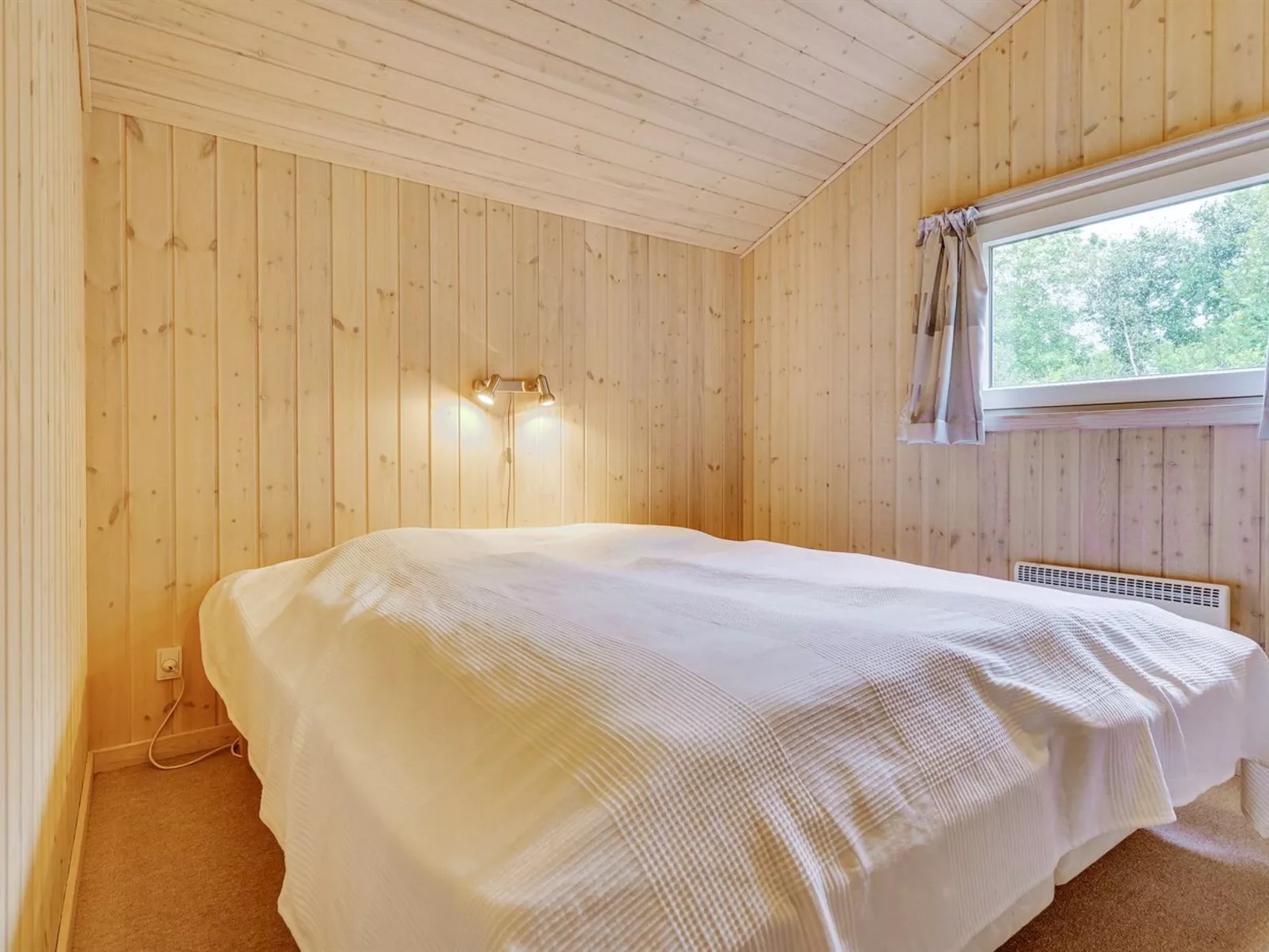 "Aviaja" - 12km from the sea-Dedans