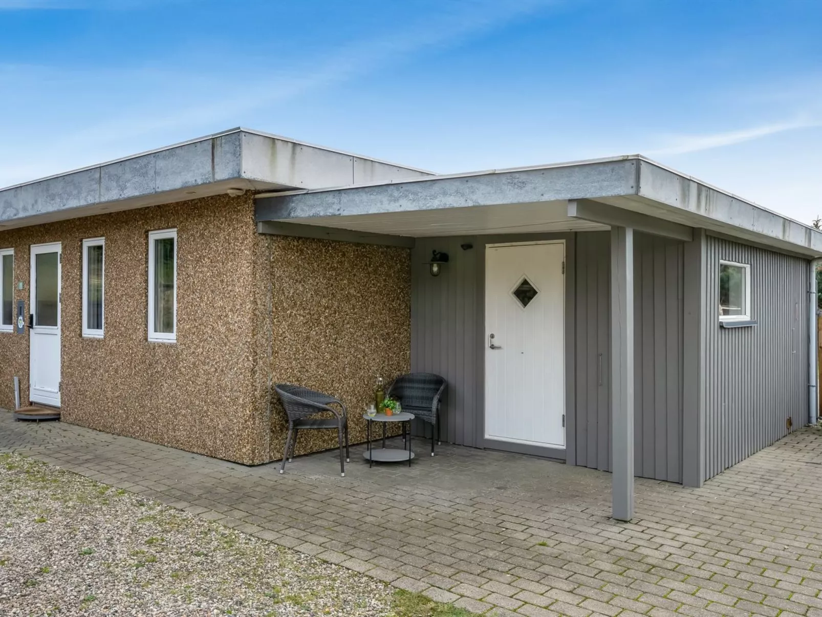 "Geert" - 900m from the sea-Outside