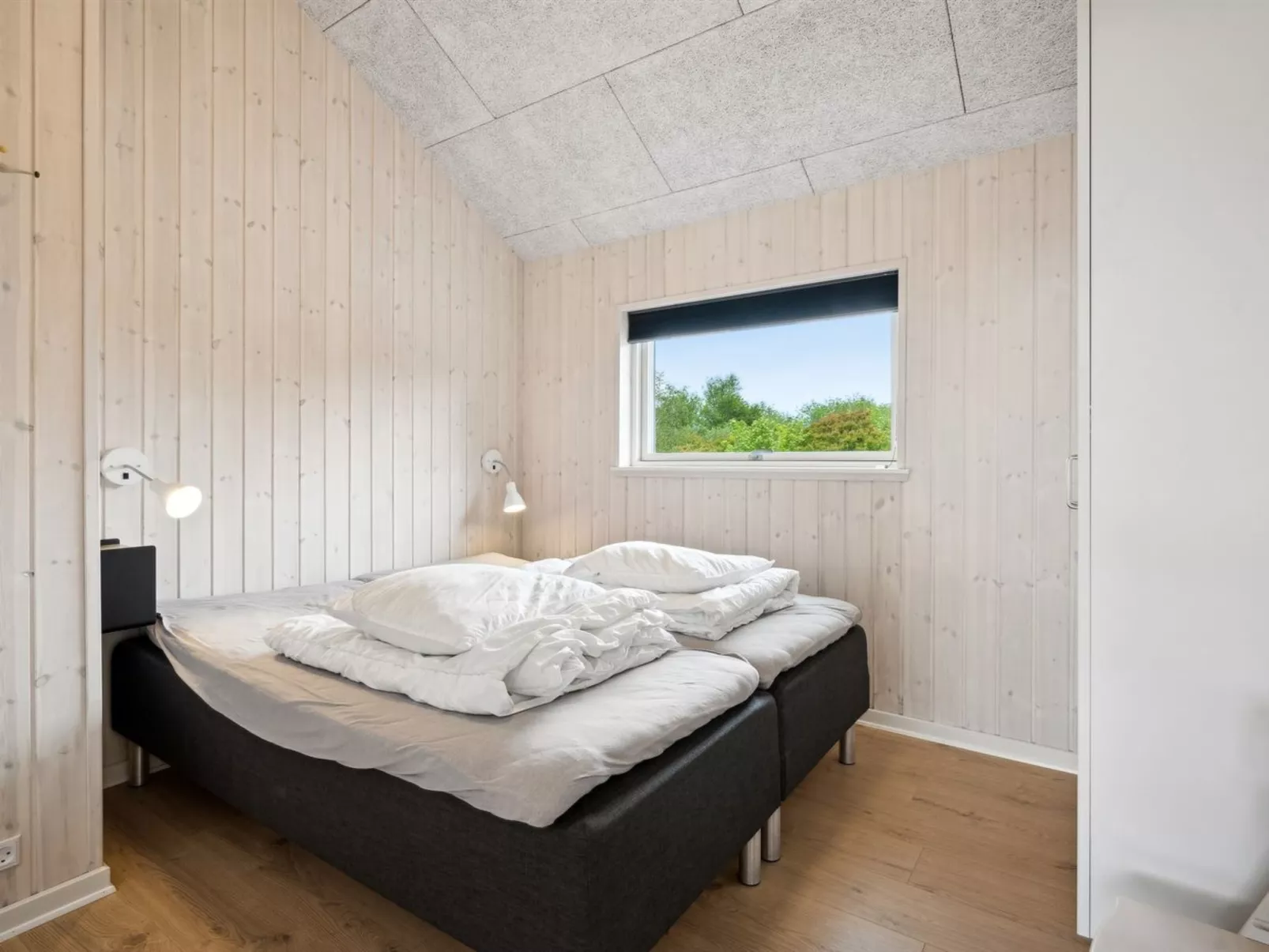 "Amai" - 4.5km from the sea-Inside