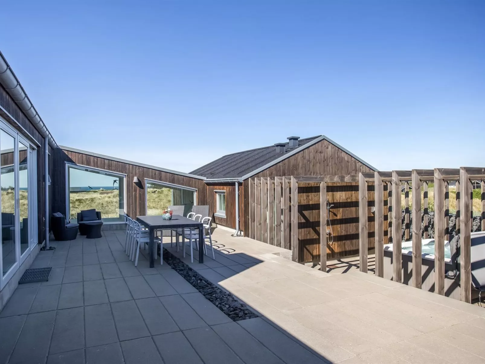 "Carit" - 450m from the sea-Outside