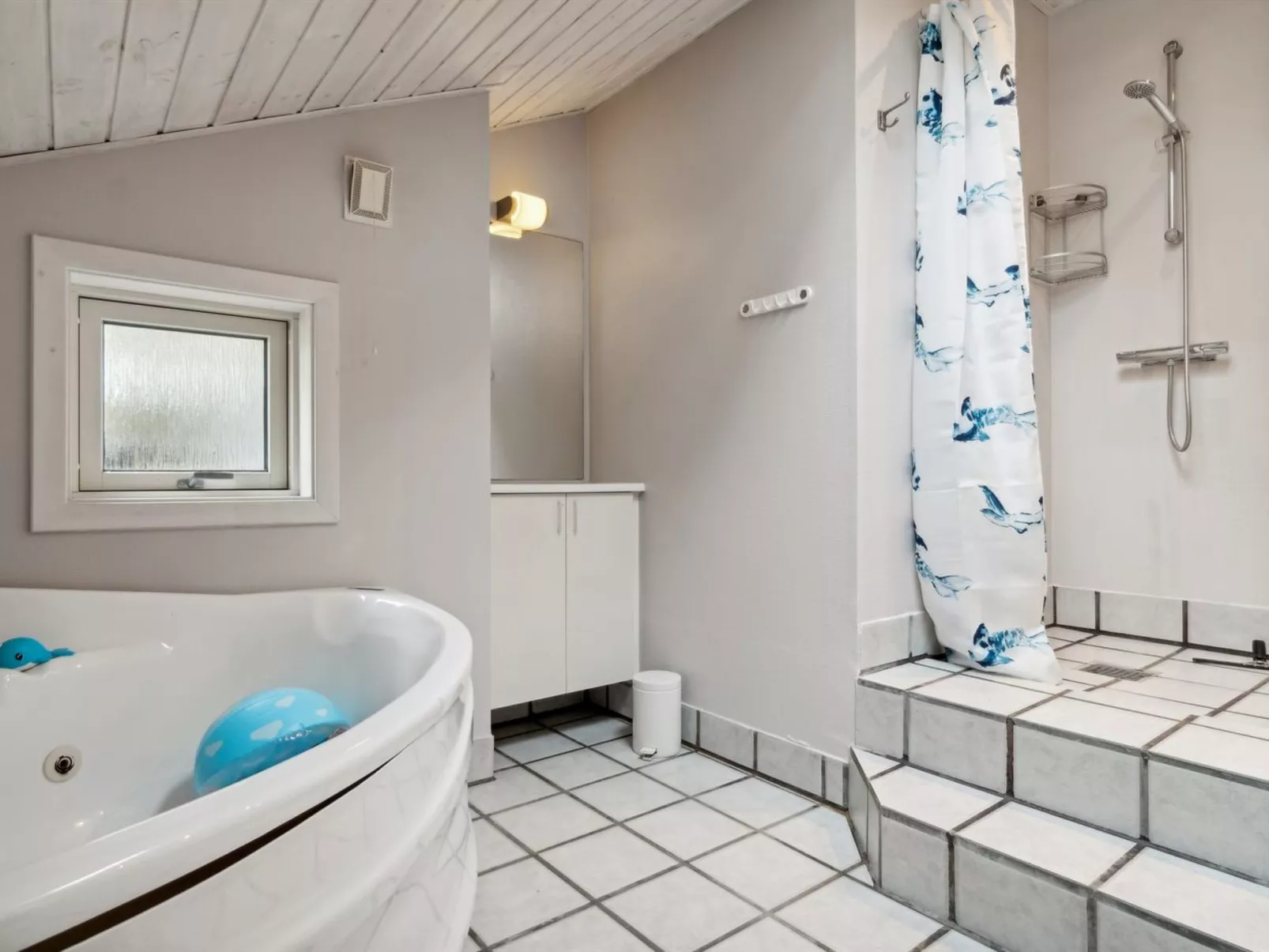 "Tilje" - 800m from the sea-Inside