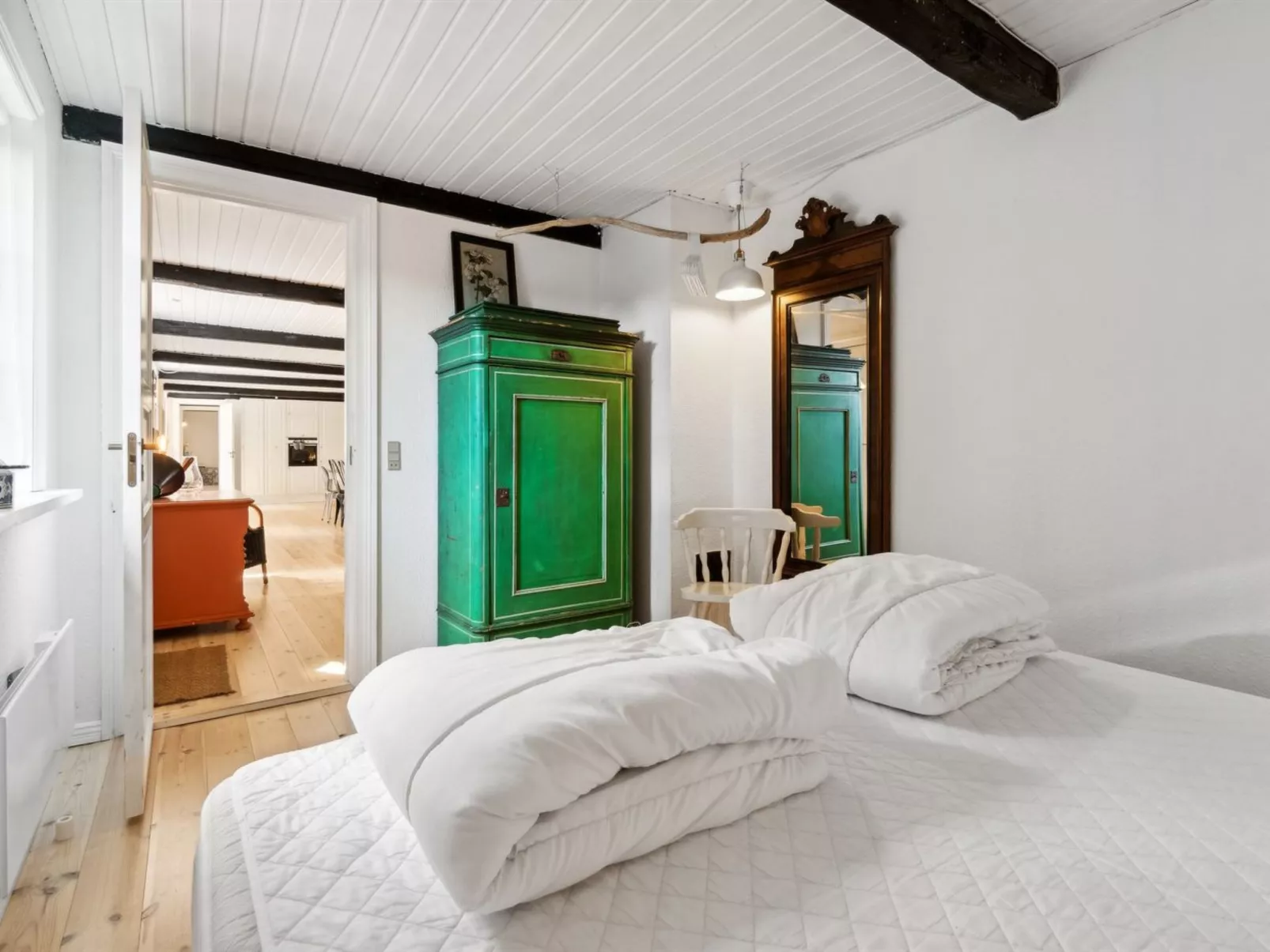 "Héléne" - 2.4km from the sea-Dedans