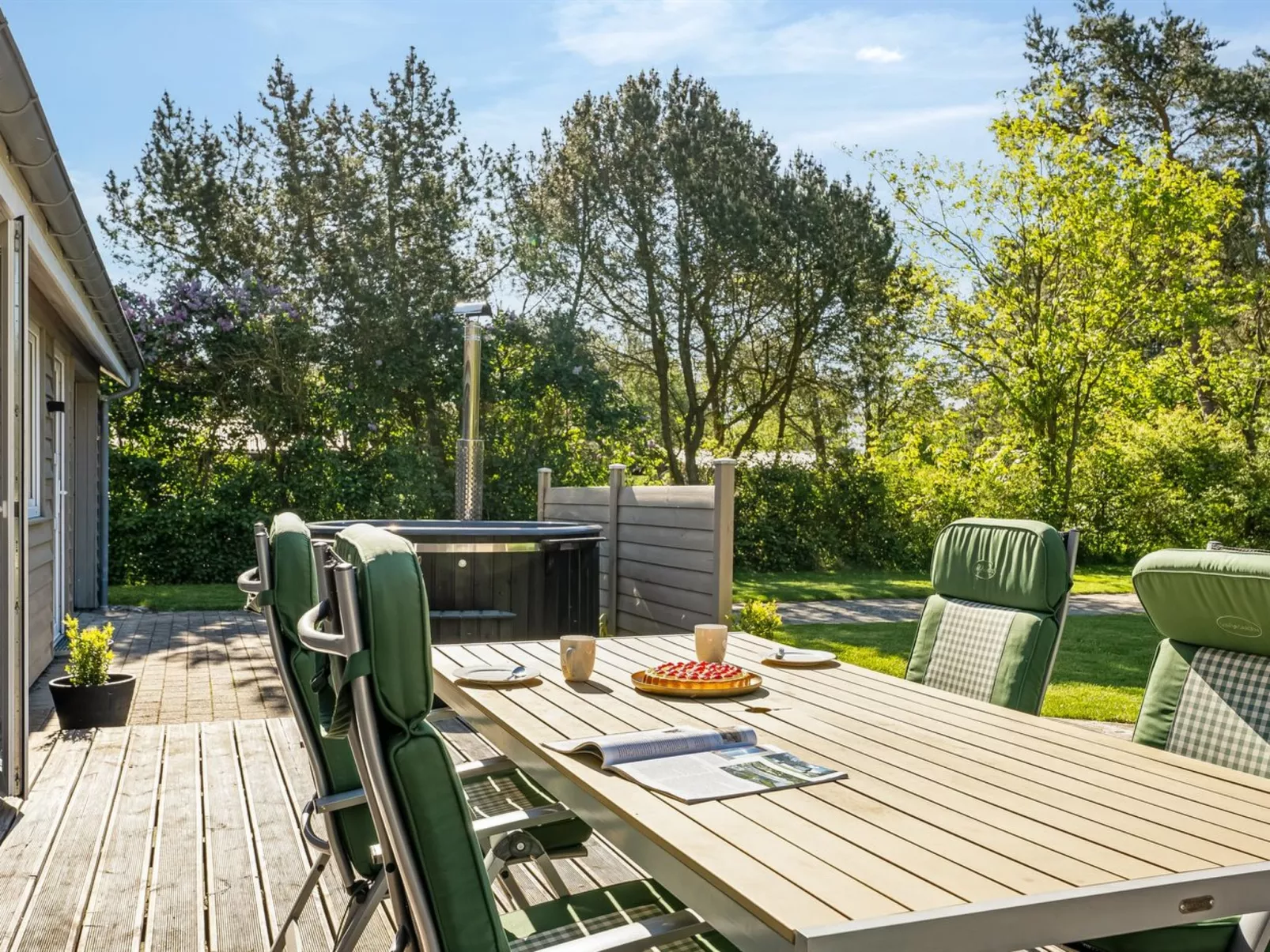 "Rohan" - 700m from the sea-Outside