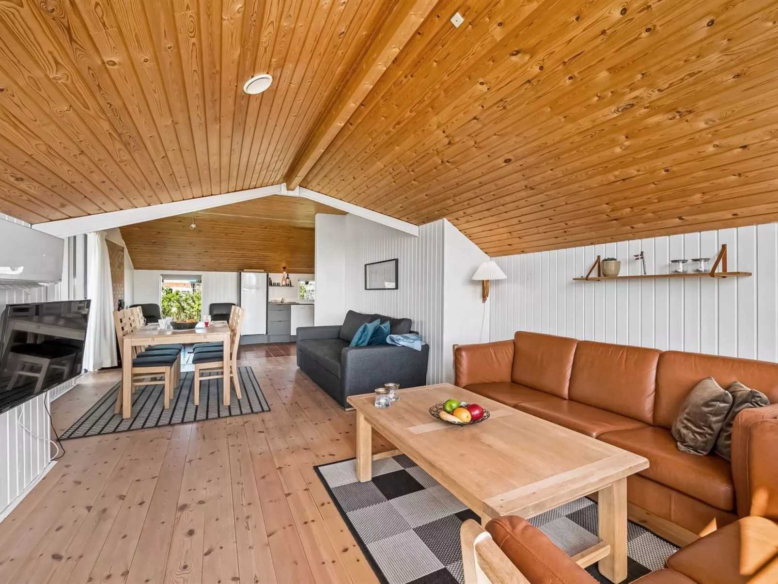 "Emppu" - 250m from the sea-Dedans