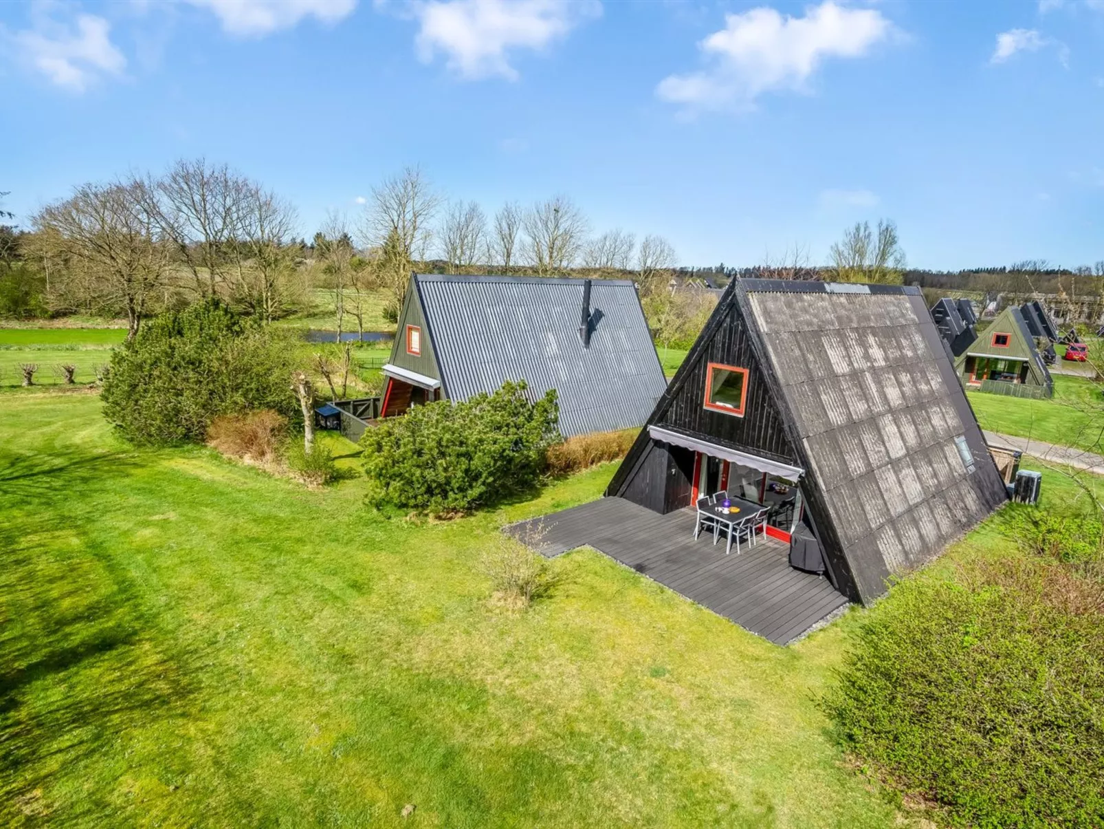 "Erly" - 18km to the fjord-Outside