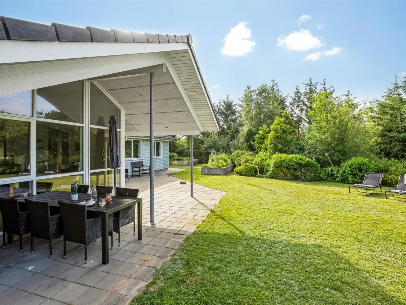 "Tjorven" - 250m to the fjord-Draußen