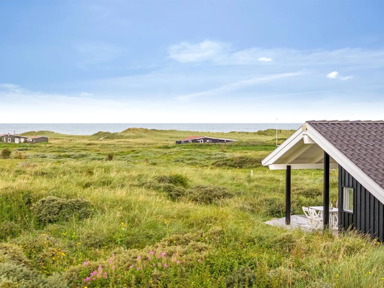 "Nuka" - 400m from the sea-Dehors