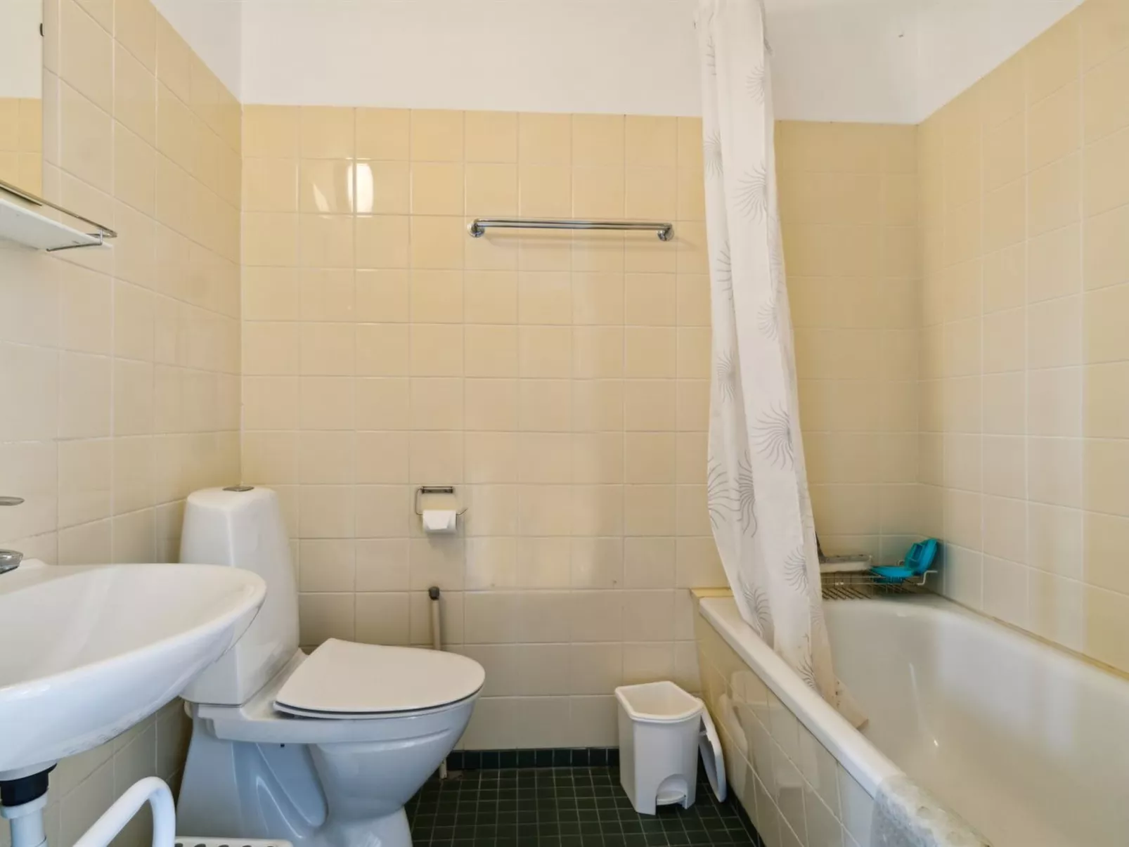 "Niyazi" - 6km from the sea-Drinnen