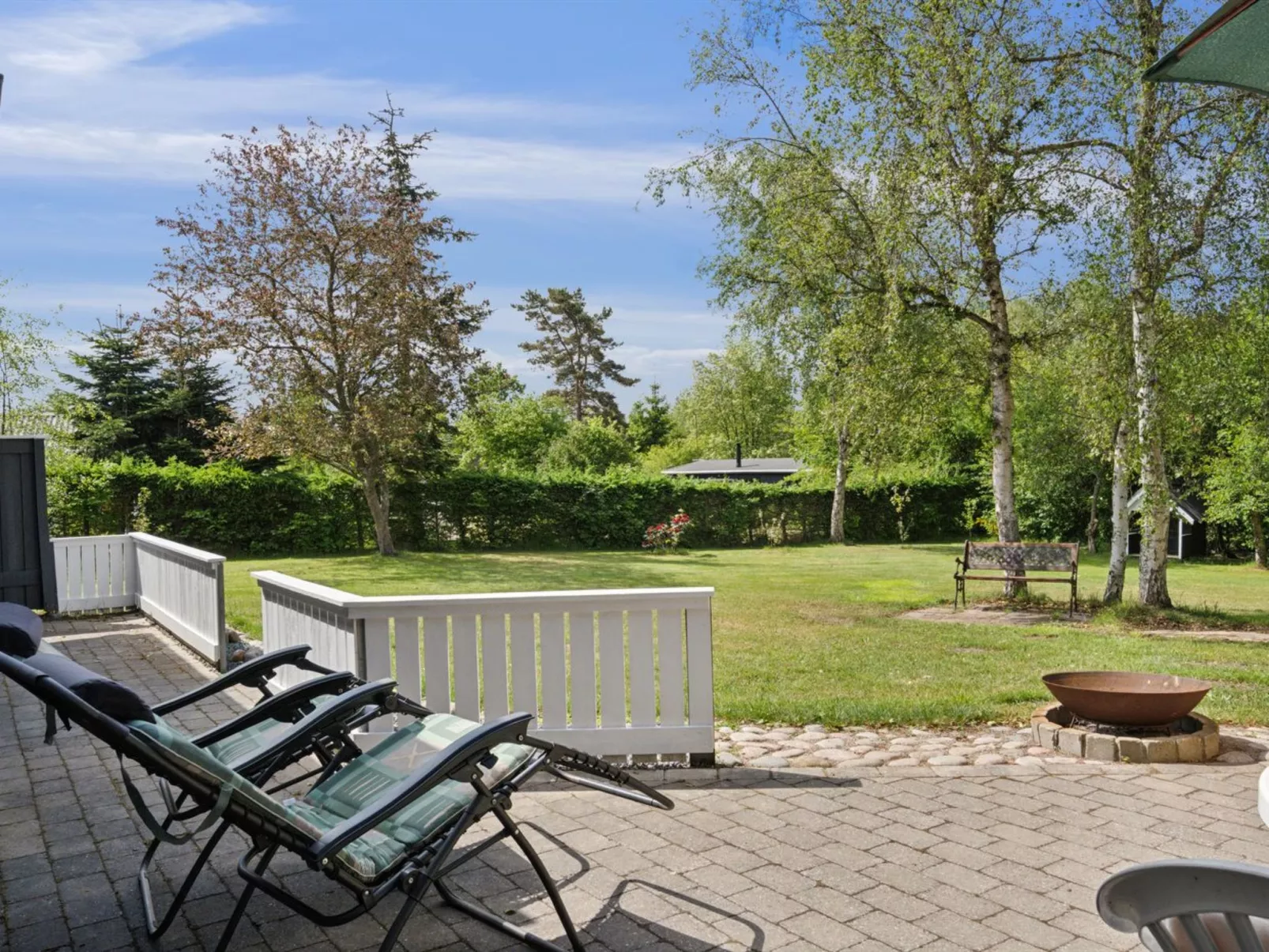 "Mani" - 1.1km from the sea-Outside