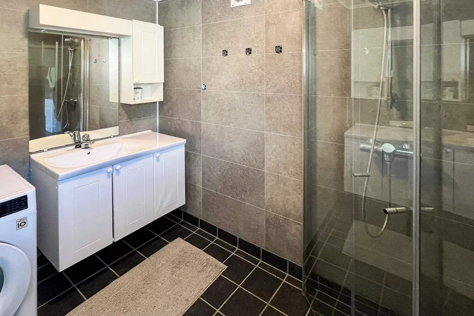 8 person holiday home in Svelgen-Indoor