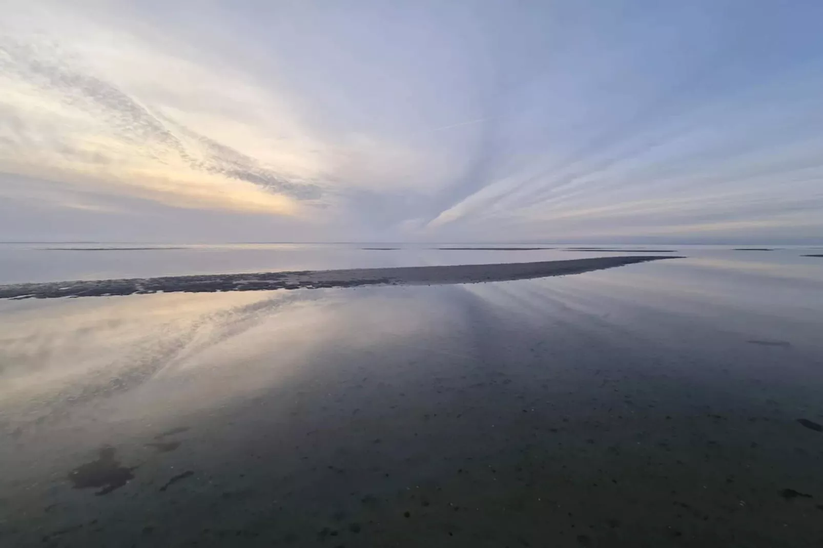 Luxurioser Ruckzug mit Pool -- By Traum Ferienwohnungen-Wasserblick