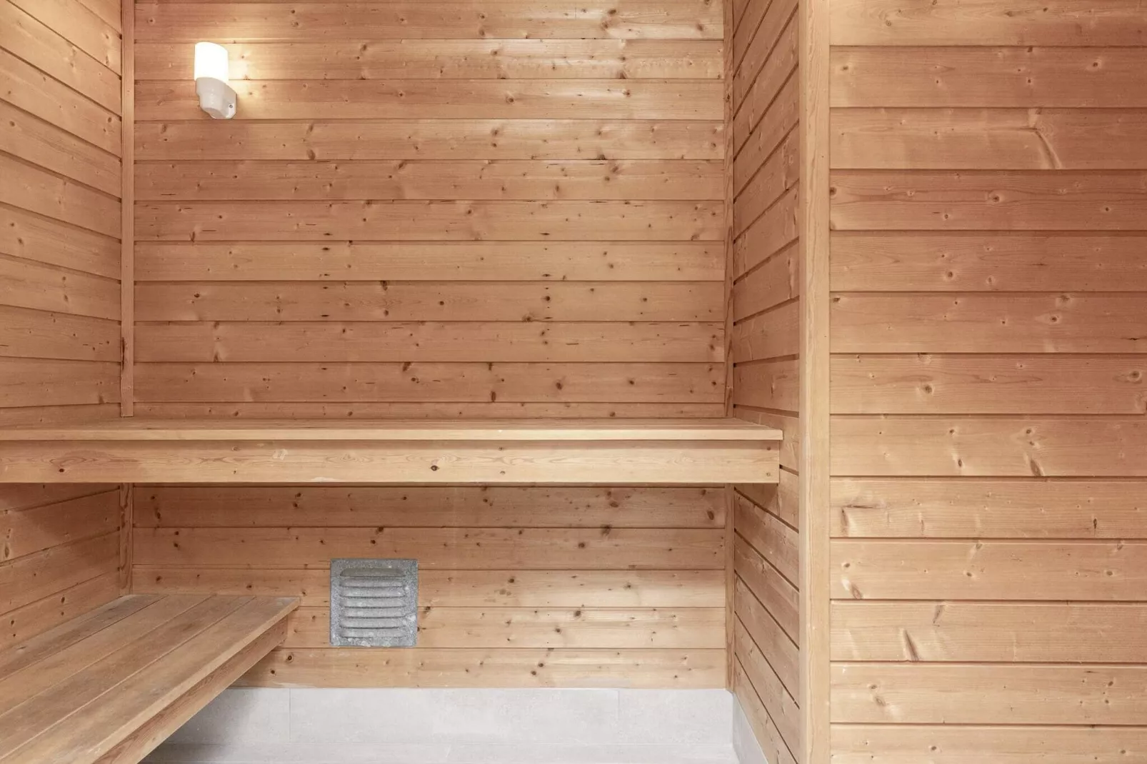 10 person holiday home in Væggerløse-By Traum-Sauna