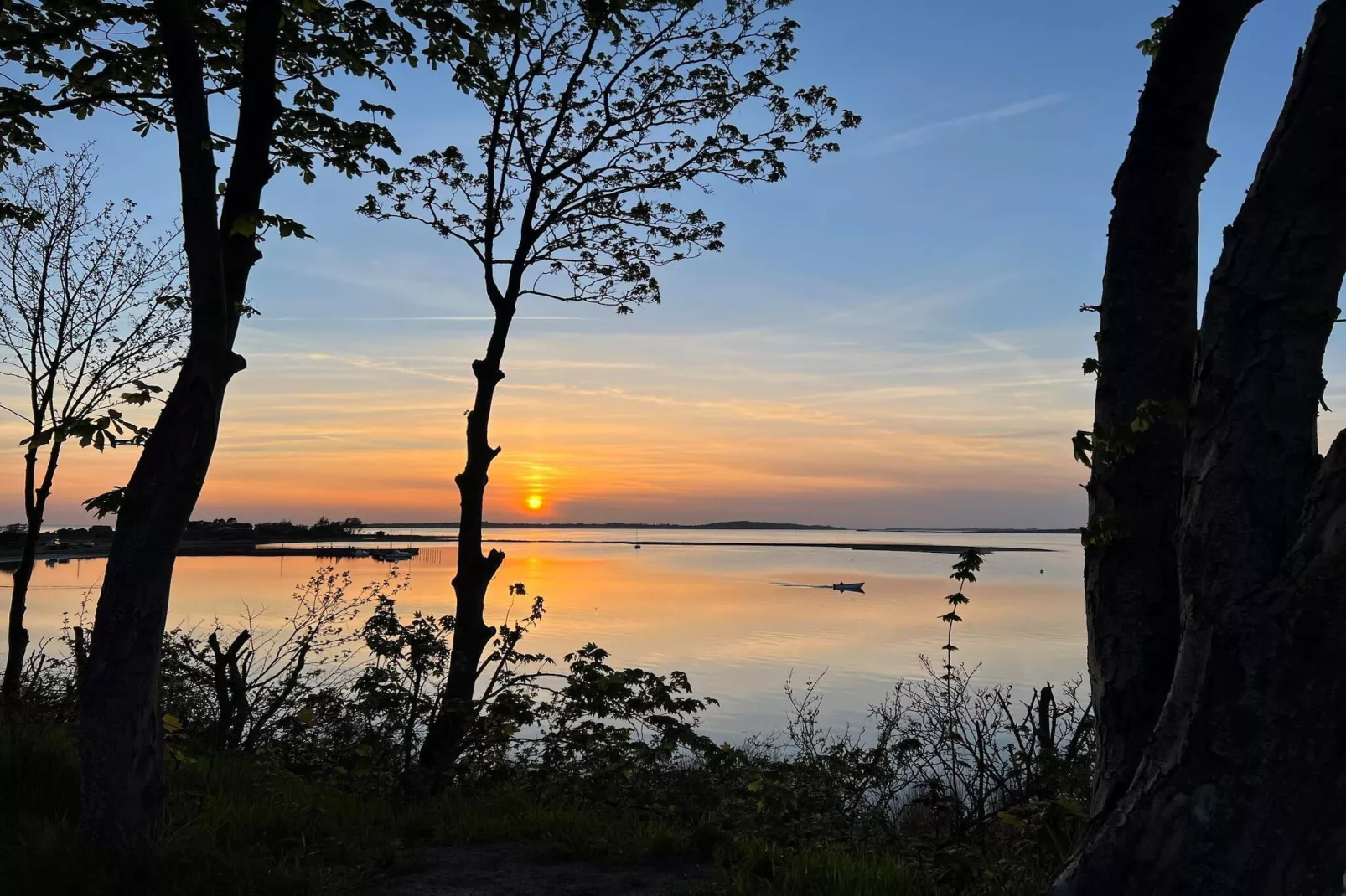 Luxury Retreat by the Sea - By Traum Ferienwohnungen-Water view