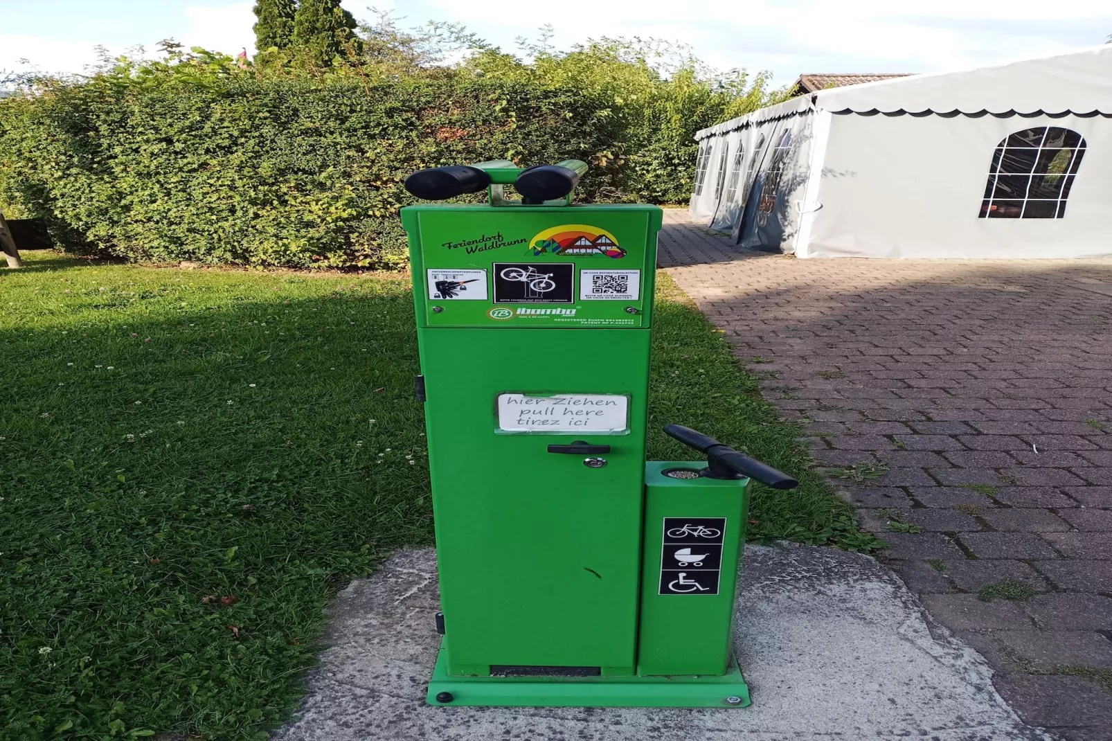 Feriendorf Waldbrunn 2-Parkeinrichtungen