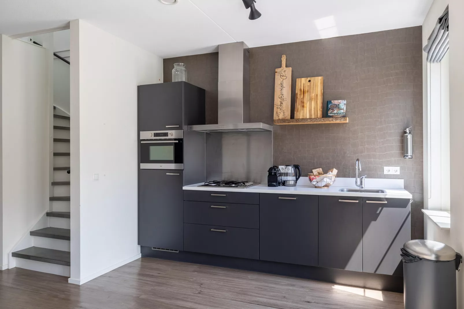 Appartement Kaapduinseweg 13 Dishoek 13D luxe 6p sauna-Cuisine
