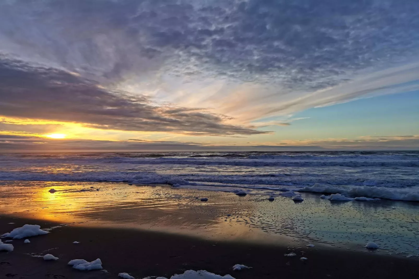 6 person holiday home in Blåvand-Water view