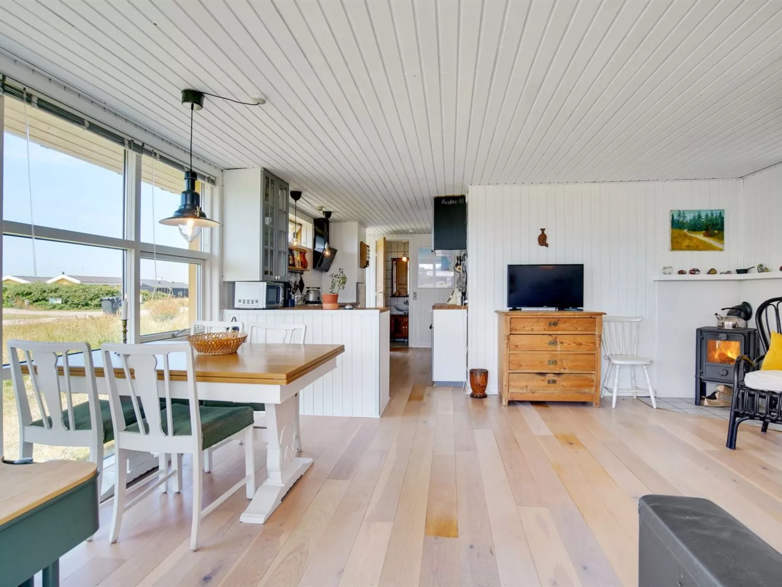 "Uffi" - 300m from the sea-Drinnen