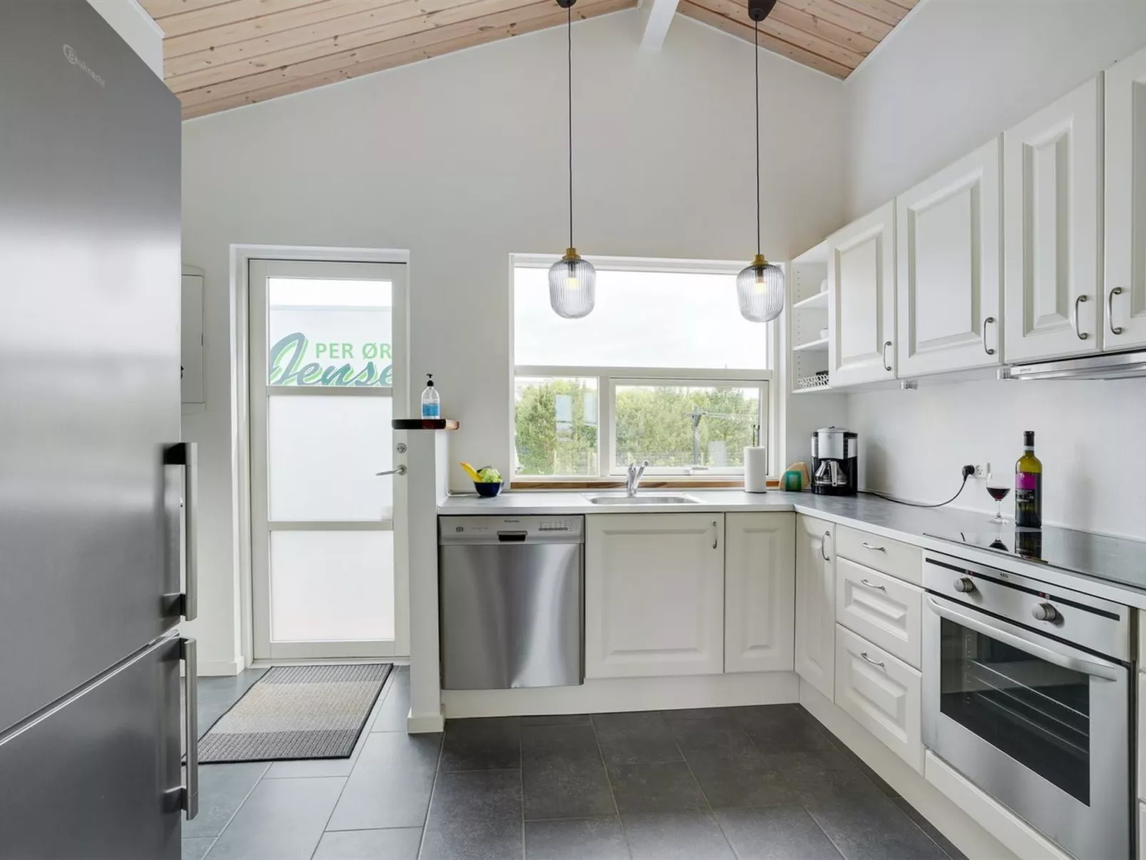 "Selke" - 300m to the fjord-Inside