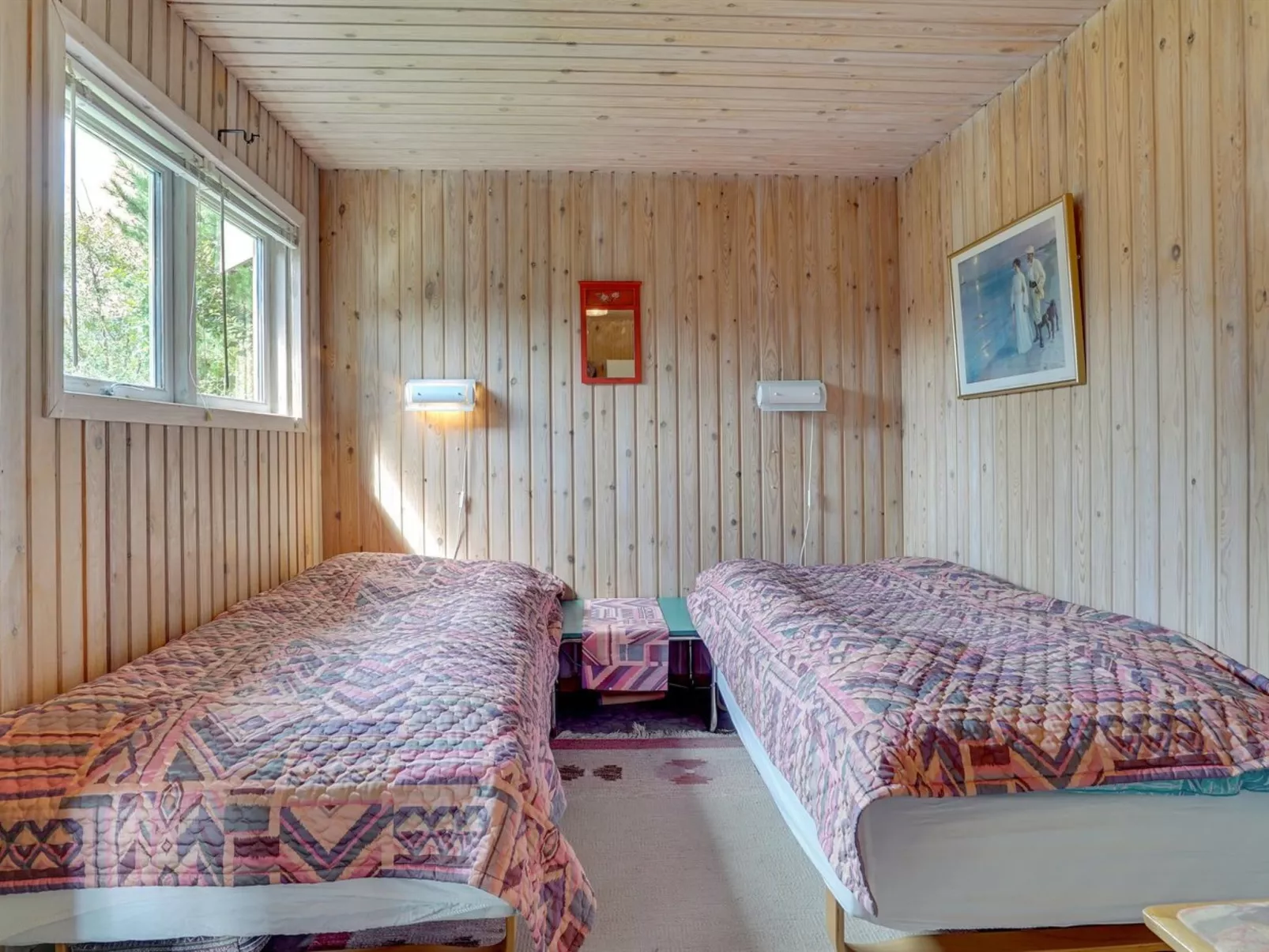 "Glum" - 300m from the sea-Inside