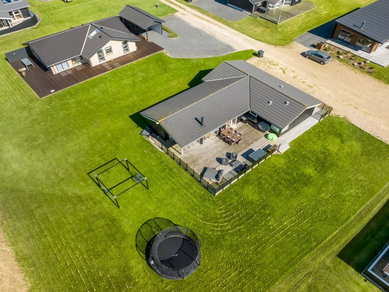 "Ginia" - 150m to the fjord-Draußen