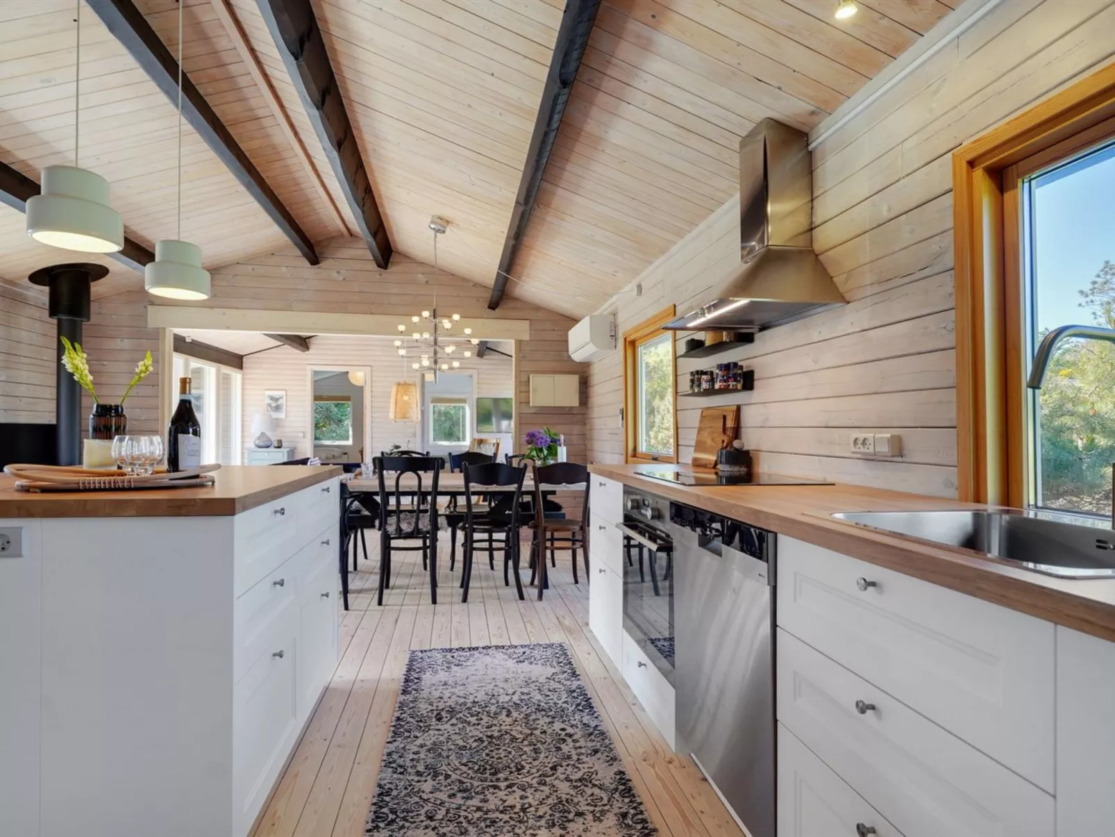 "Skogh" - 600m from the sea-Inside