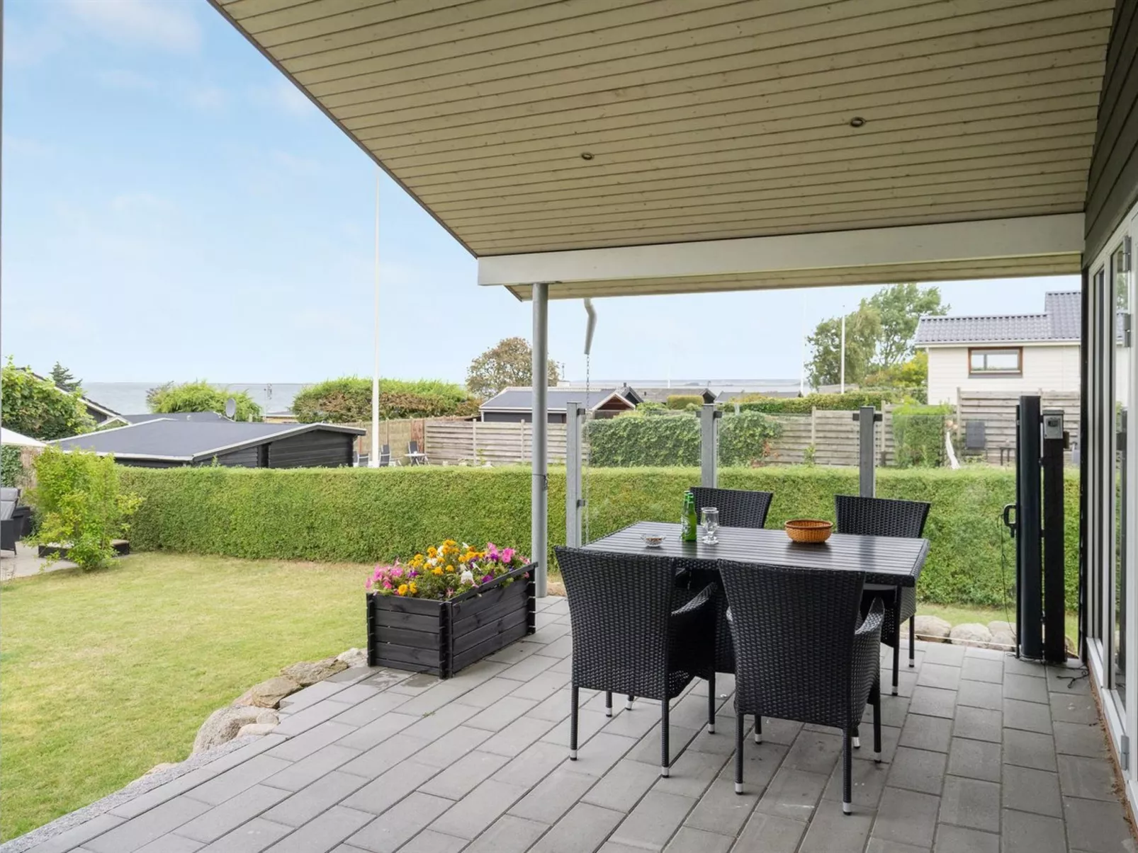 "Loi" - 200m from the sea-Outside