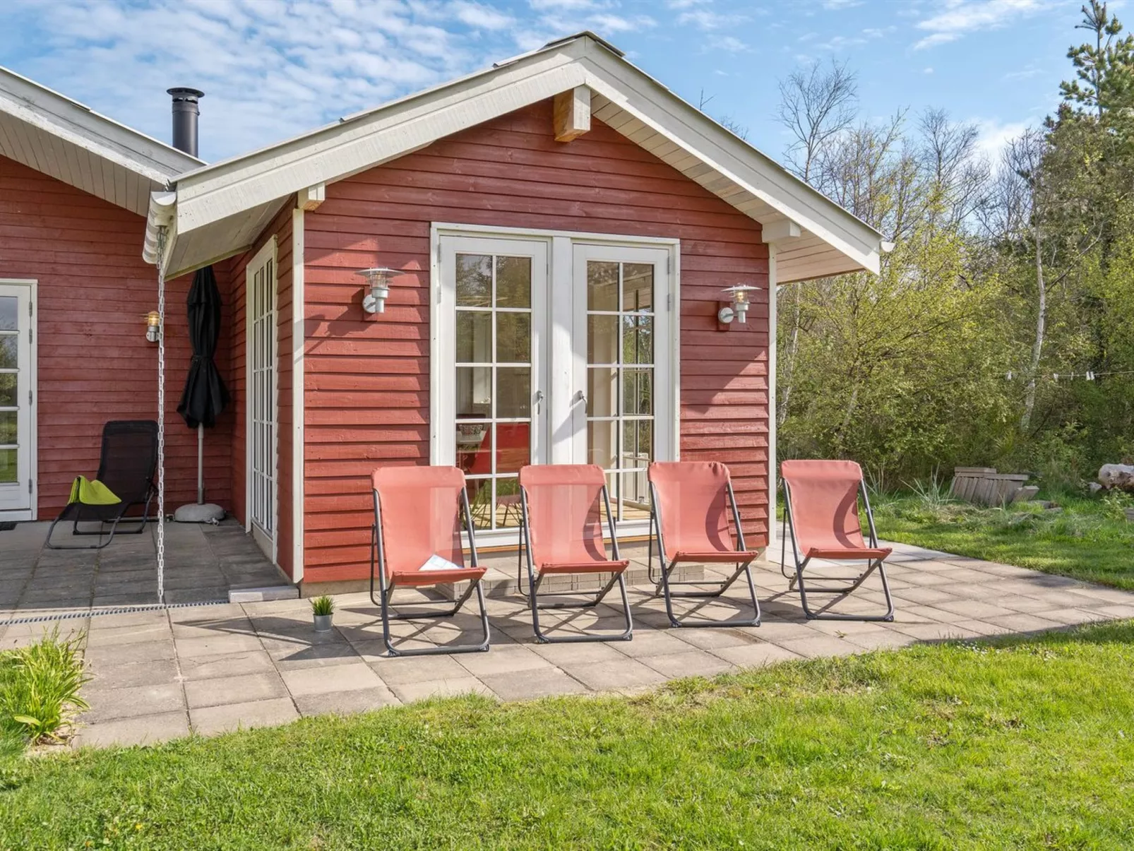 "Ansberga" - 1km from the sea-Outside