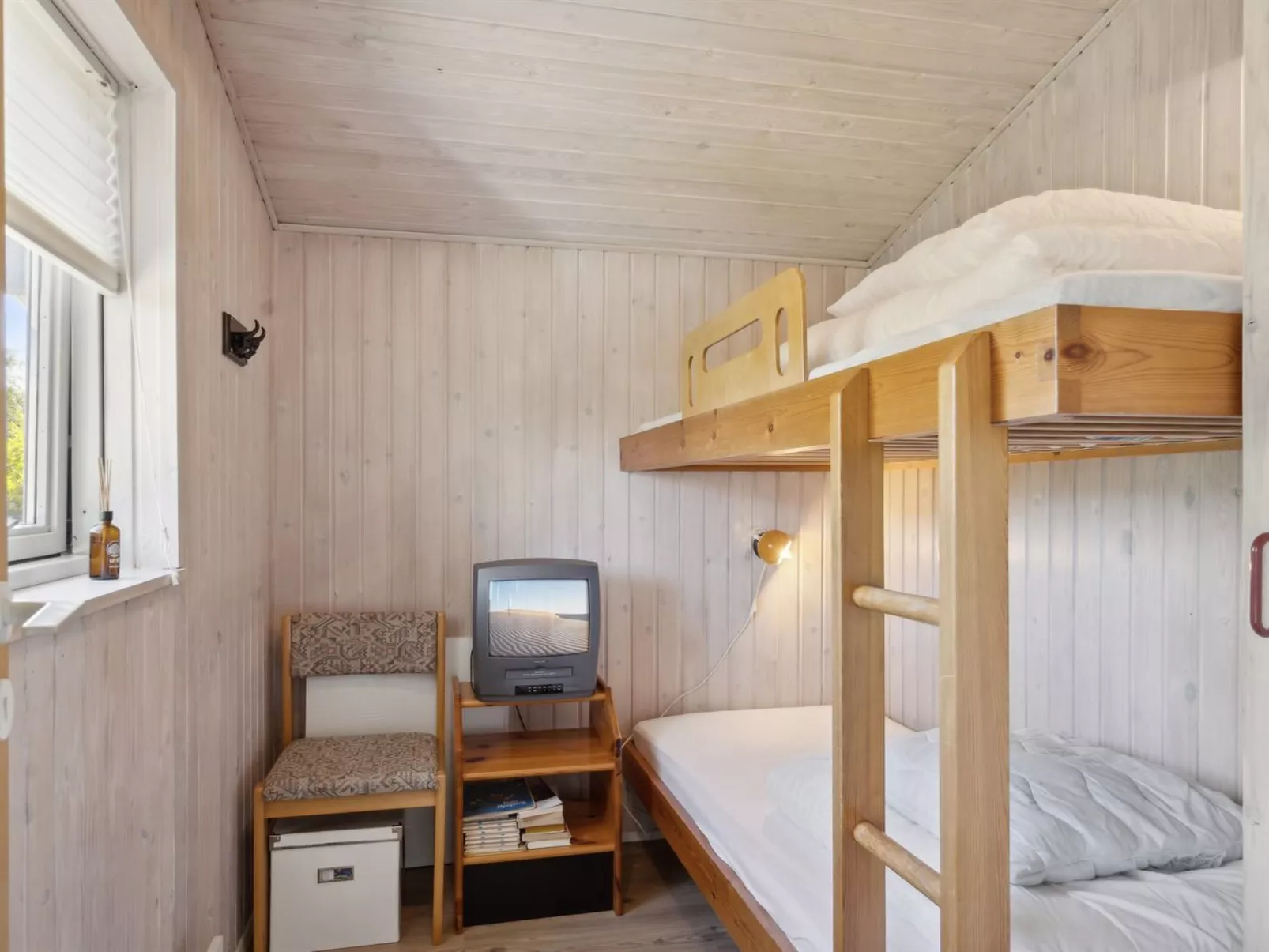 "Wrange" - 150m from the sea-Inside