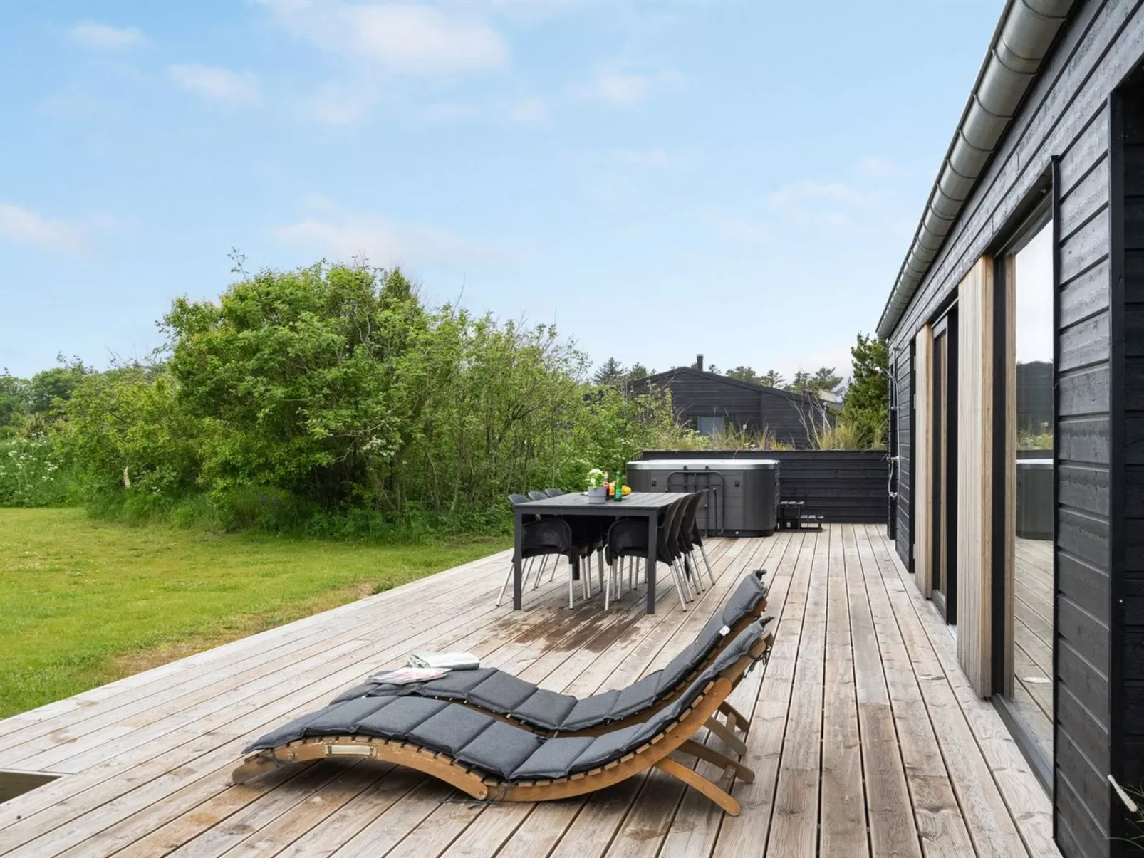 "Odinkar" - 1.1km from the sea-Draußen