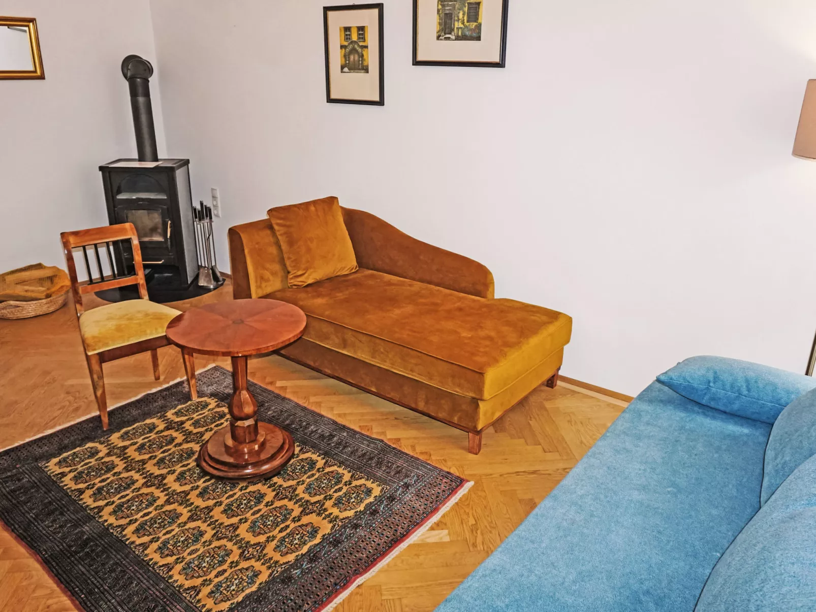 Sobieskiplatz-Drinnen