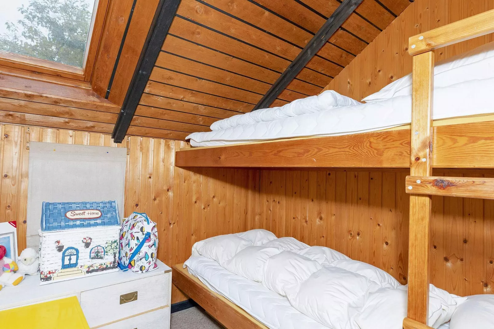 8 person holiday home in Løgstør-By Traum-Indoor