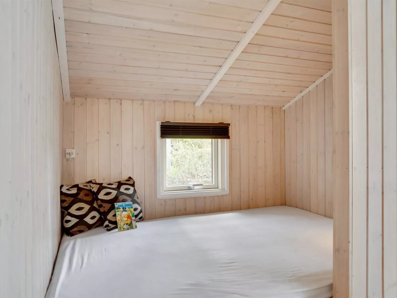 "Justiina" - 800m from the sea-Inside