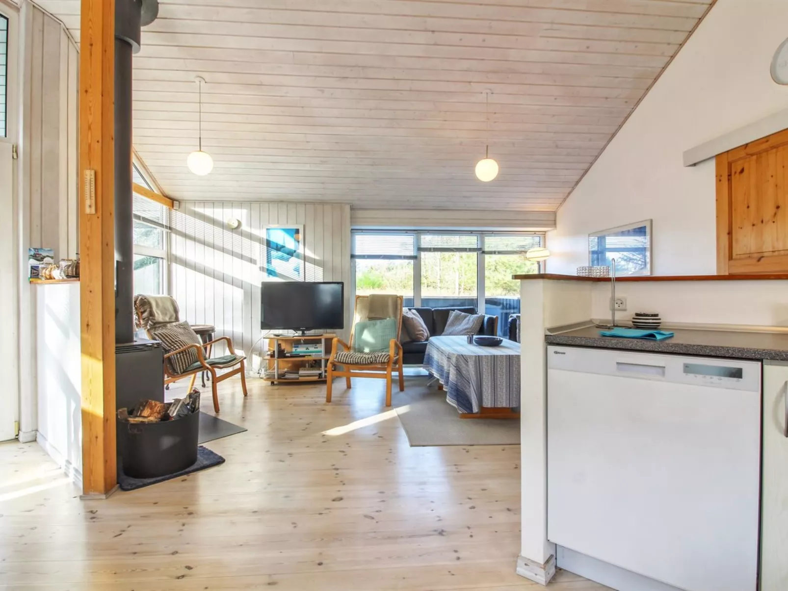 "Nahele" - 500m from the sea-Dedans