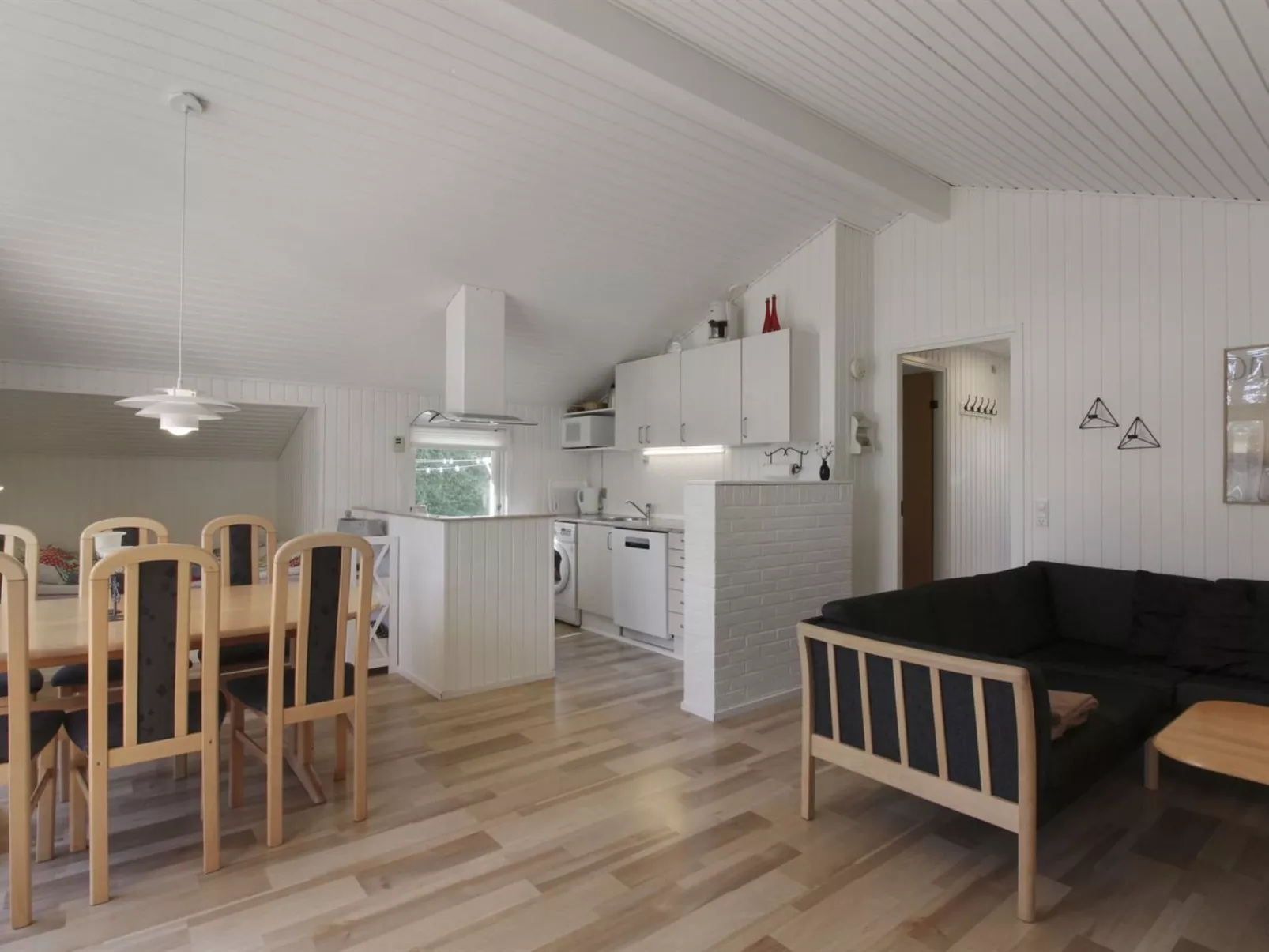 "Eden" - 800m from the sea-Inside