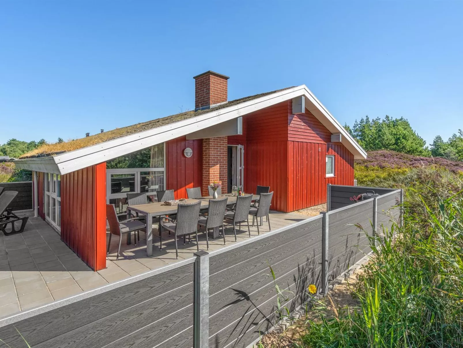 "Asdis" - 2.8km from the sea-Draußen