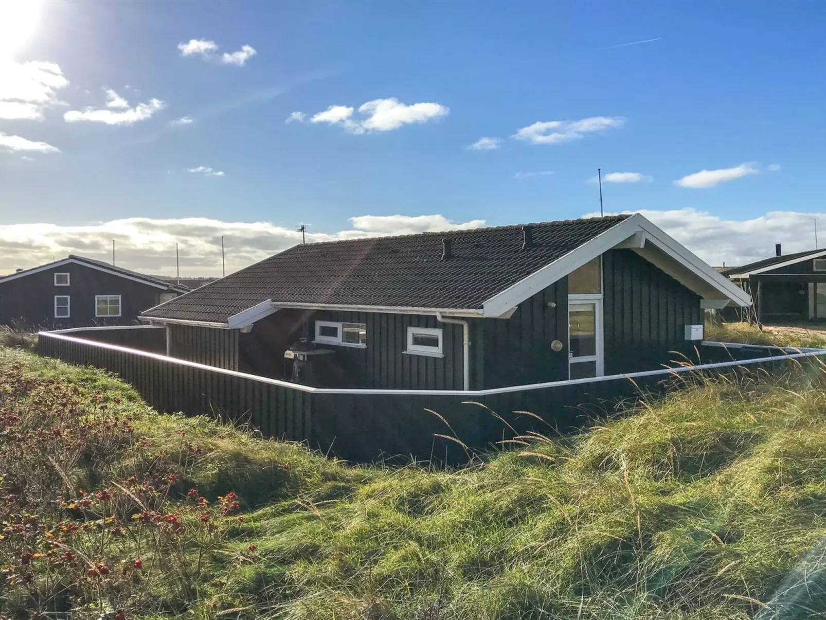 "Styrbiorn" - 100m from the sea-Dehors