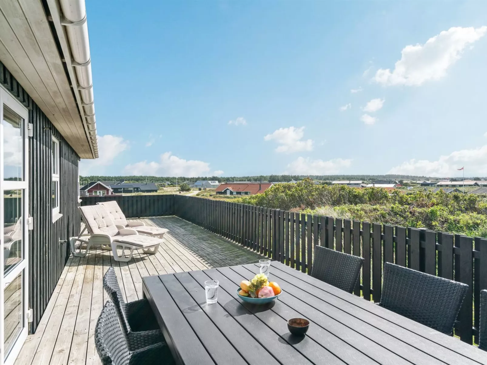 "Laghmund" - 250m from the sea-Dehors