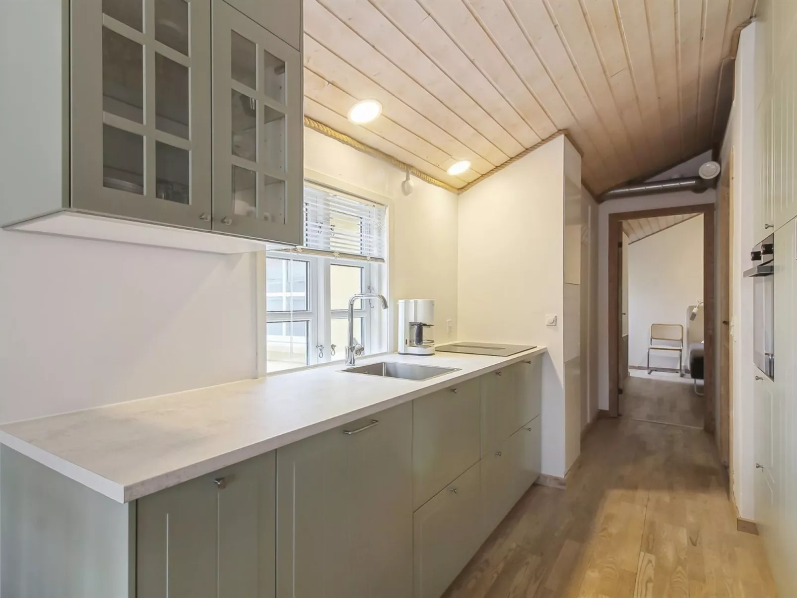 "Fritzy" - 75m from the sea-Drinnen