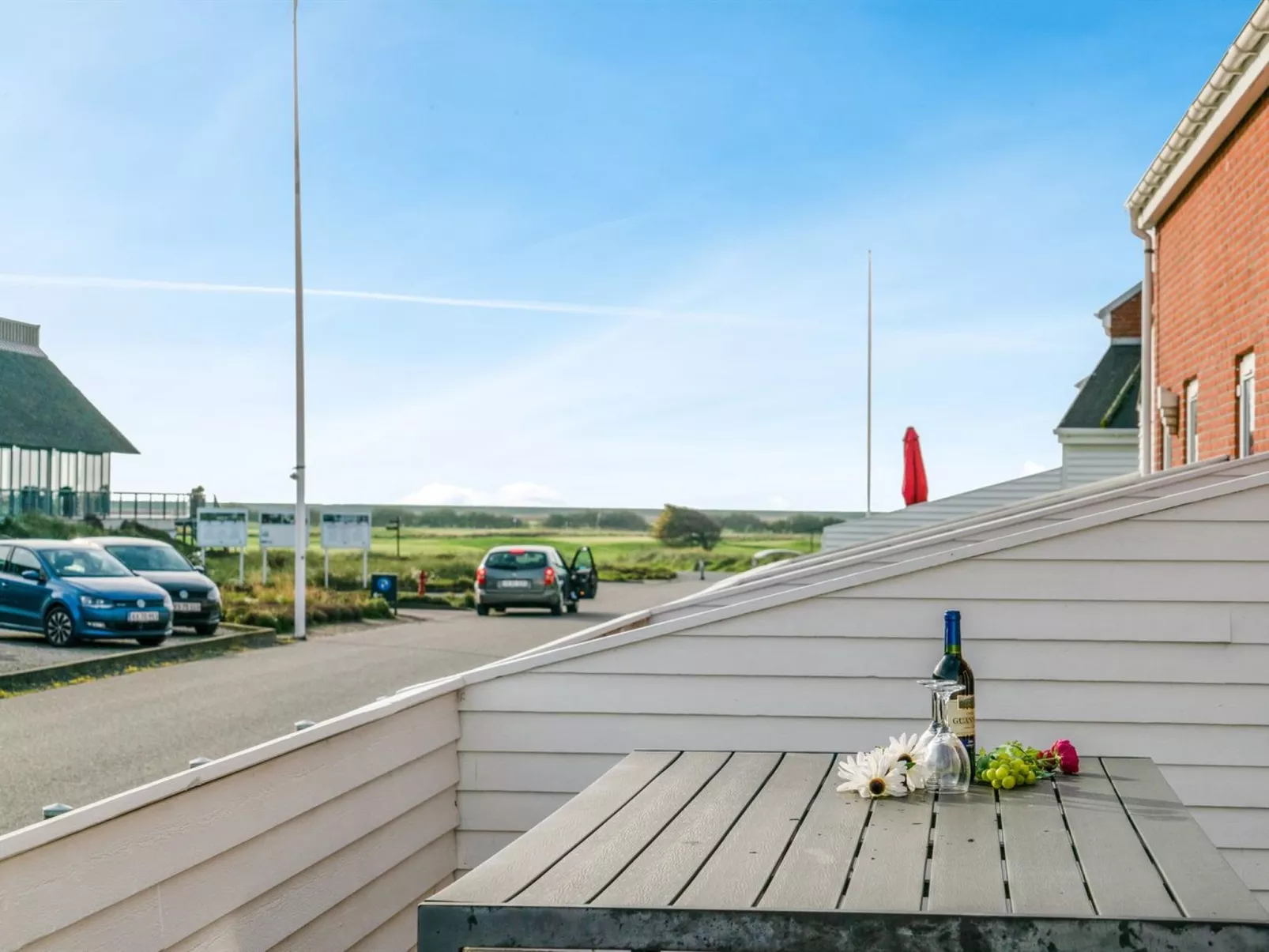 "Ginger" - 2.3km from the sea-Dehors