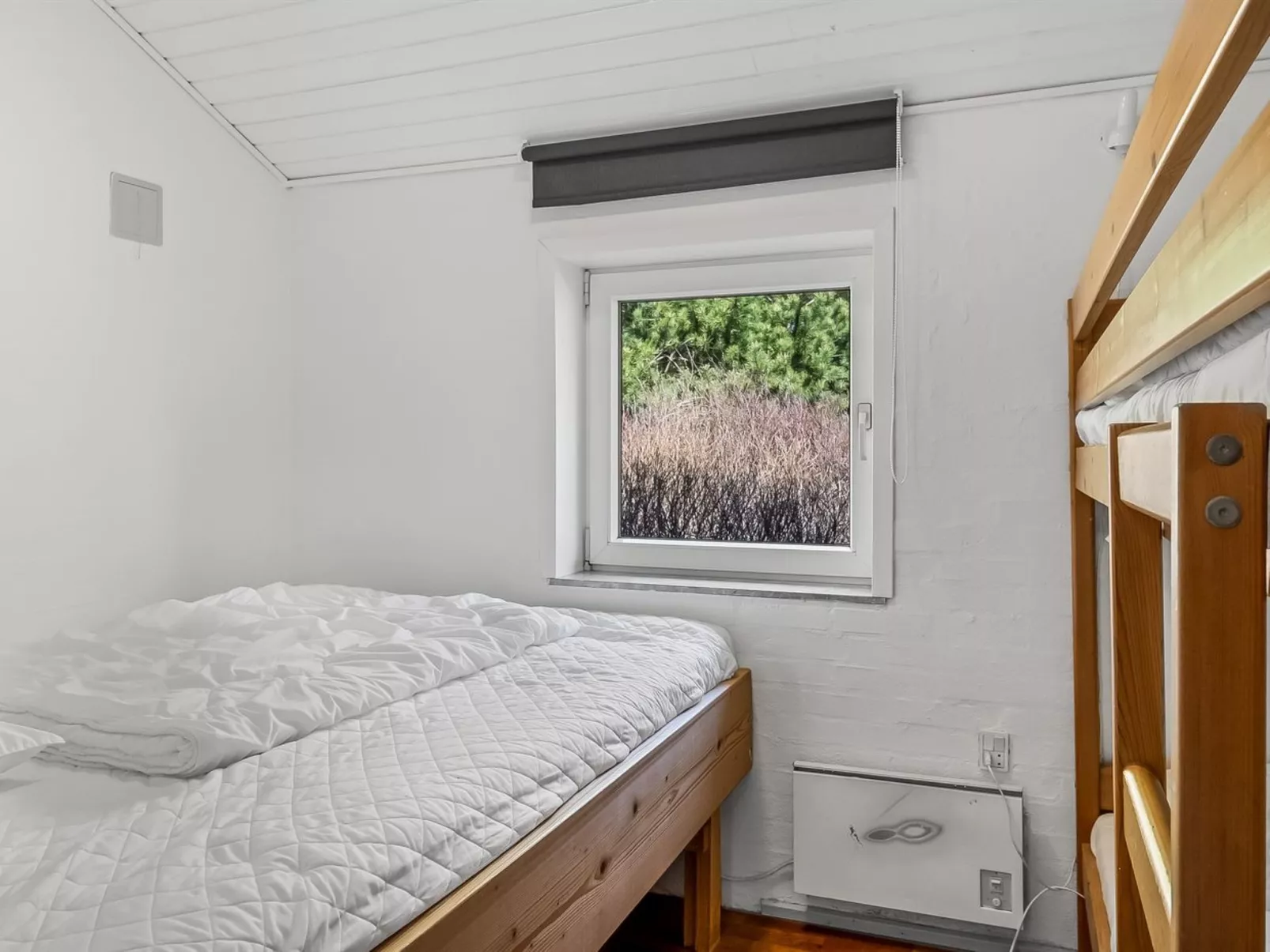 "Cora" - 1km from the sea-Inside